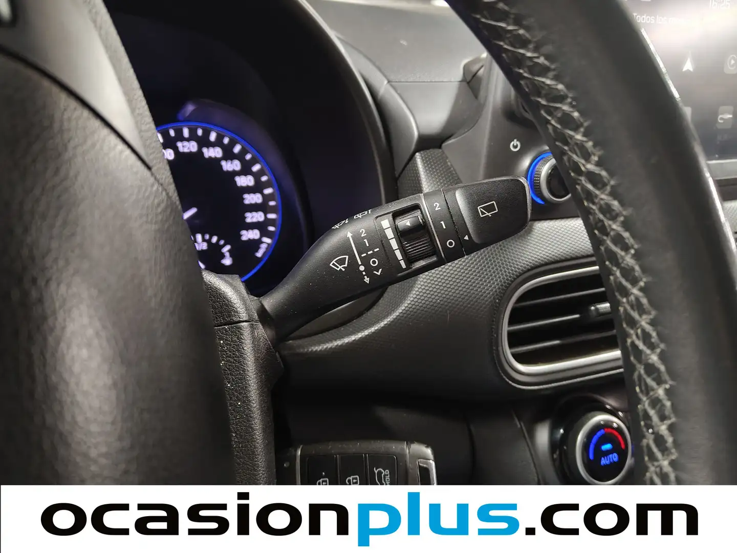 Foto Hyundai Kona Hyundai Kona 1.0 TGDI Klass 4x2 (120 CV)