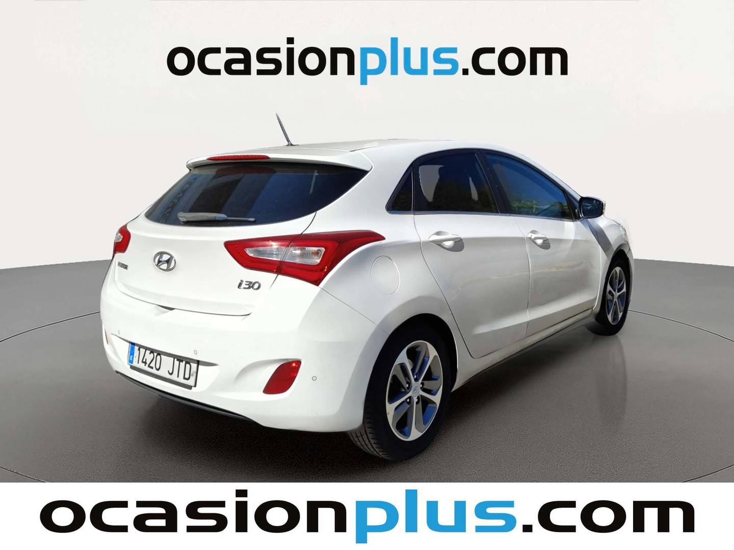 Foto trasera Hyundai i30 Hyundai i30 1.4 MPI BlueDrive Go! (100 CV) izquierda