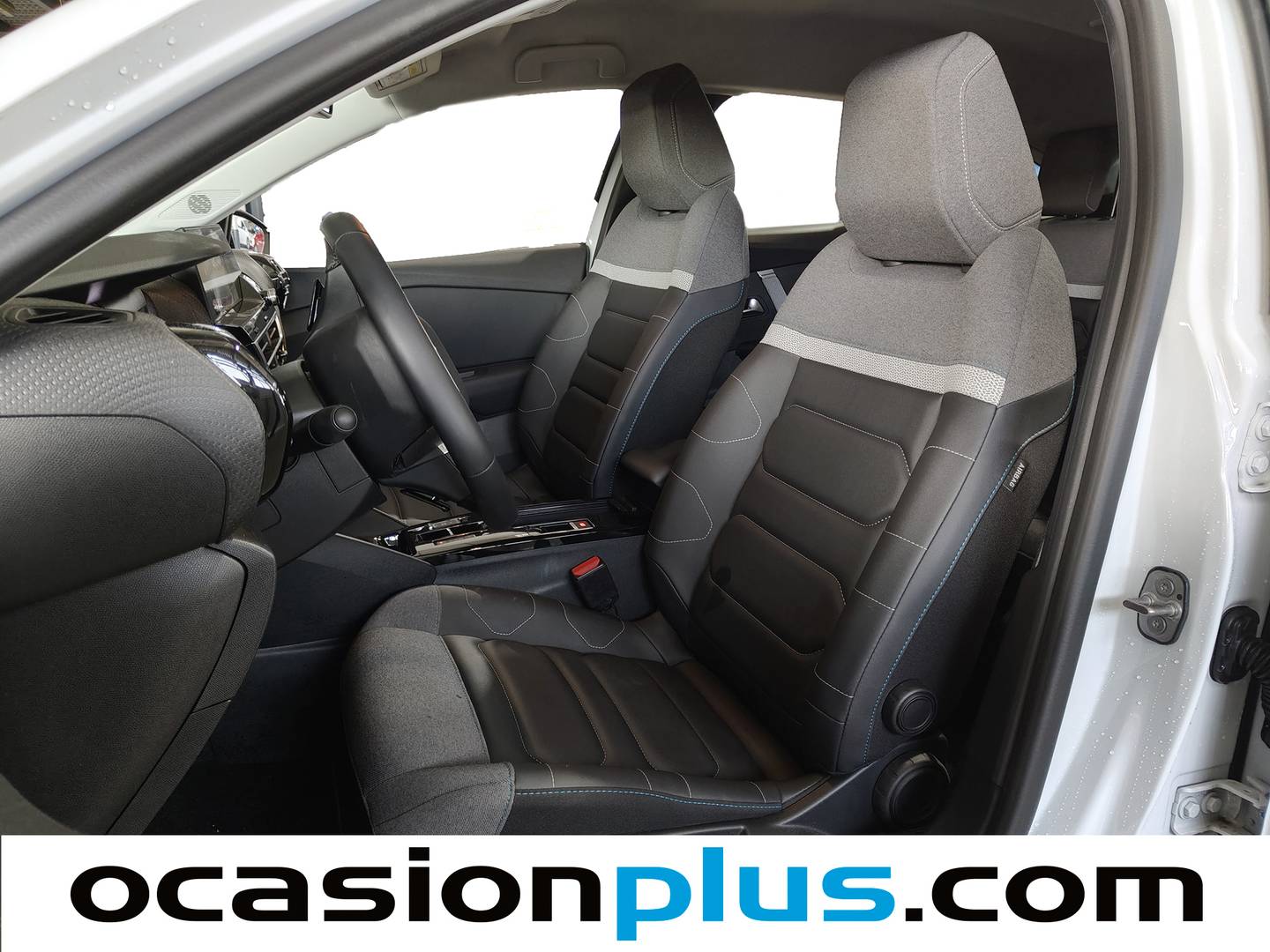 Foto Citroën C4 Citroen C4 PureTech 130 S&S Max EAT8  (131 CV)