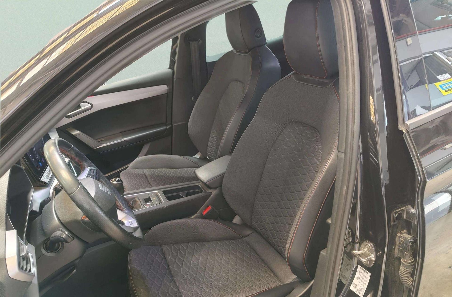 SEAT León 1.0 TSI FR 25 Aniversario - foto 16
