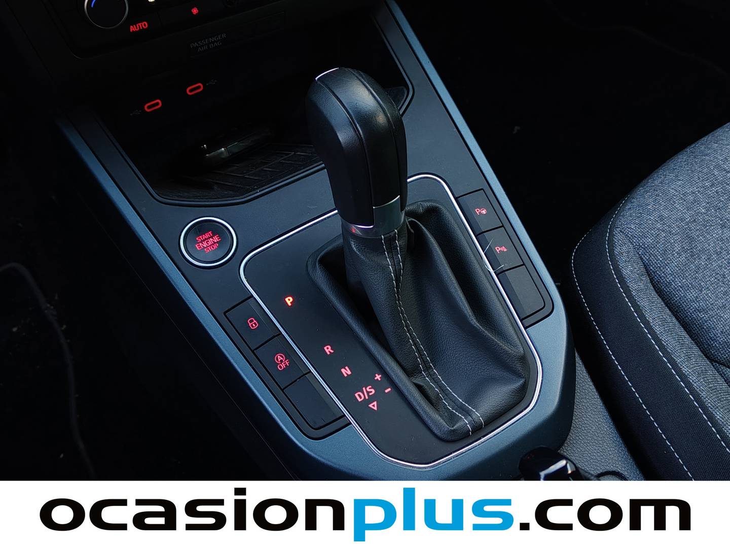 Foto Seat Arona SEAT Arona 1.0 TSI Xperience Plus DSG  (110 CV)