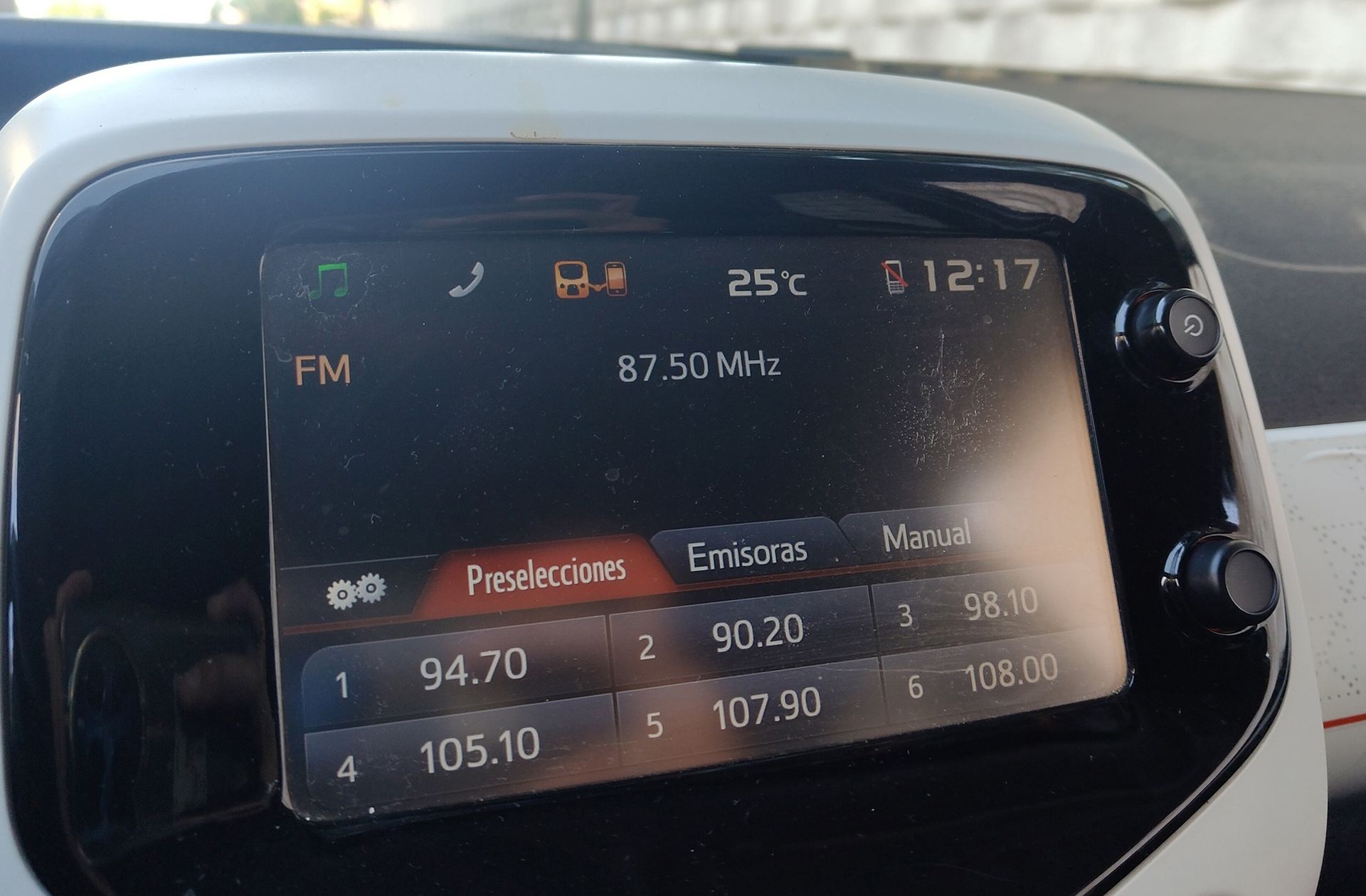 Peugeot 108 1.2 PureTech Roland Garros Top! - foto 28