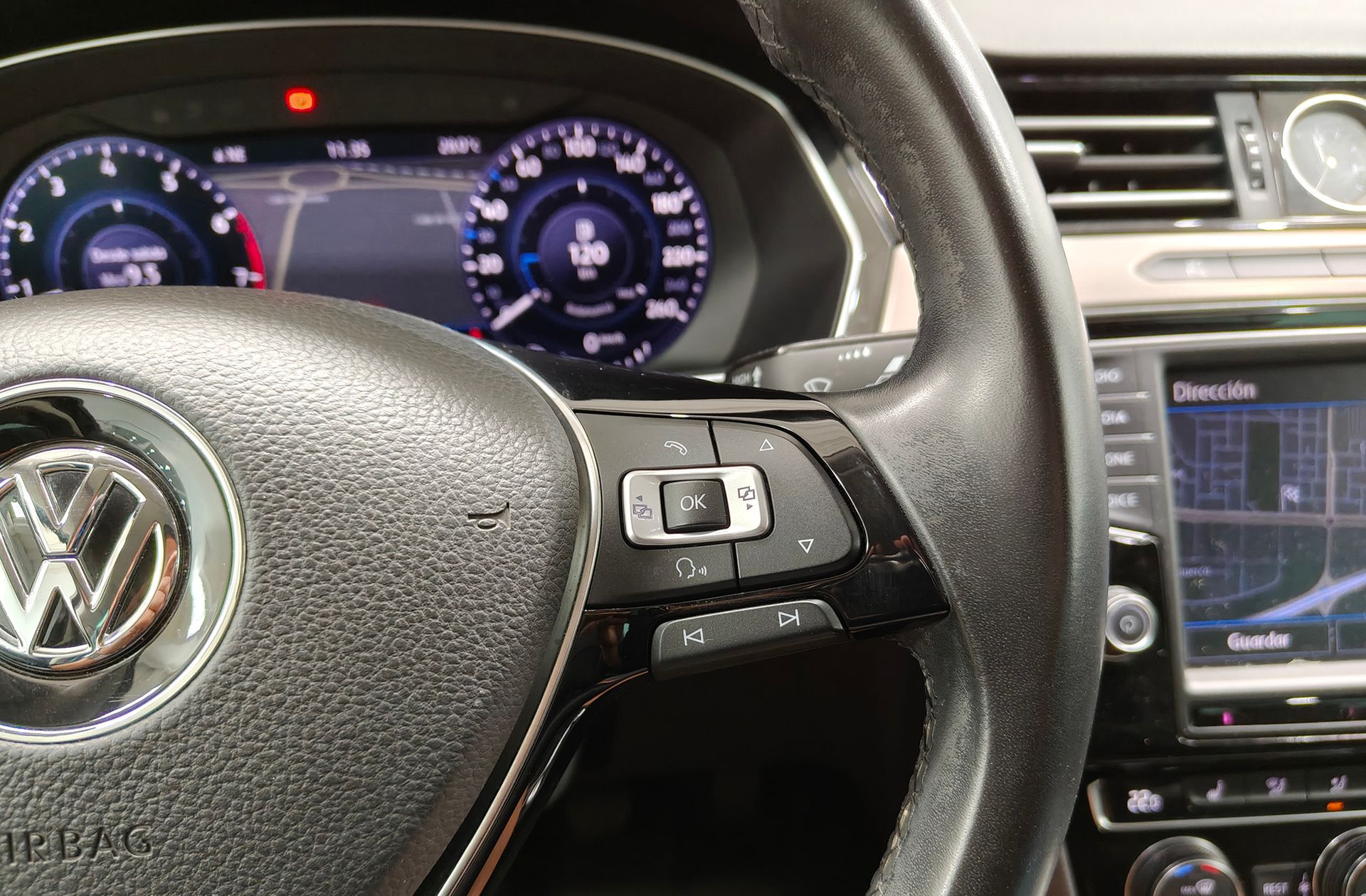 Volkswagen Passat Sport 1.4 TSI ACT BMT - foto 32