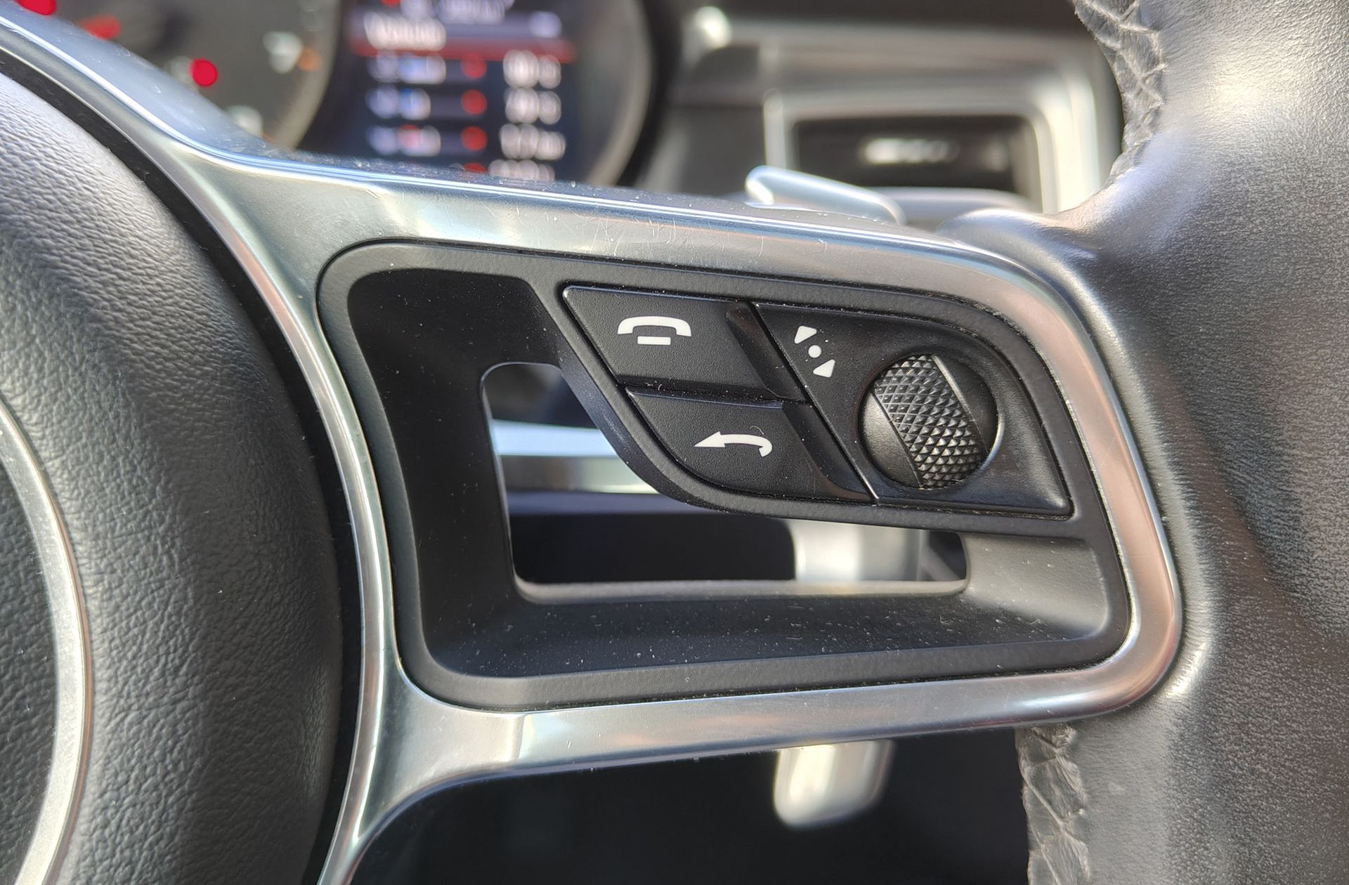 Porsche Macan - foto 30