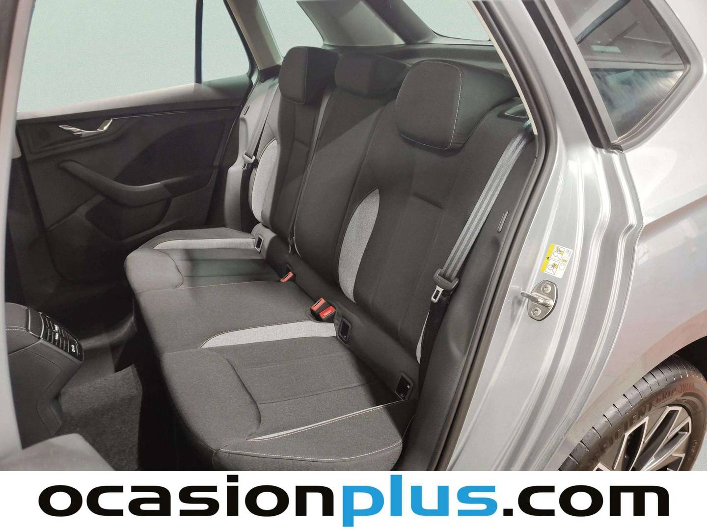 Foto asientos traseros Skoda Kamiq Skoda Kamiq 1.0 TSI Selection DSG (115 CV)