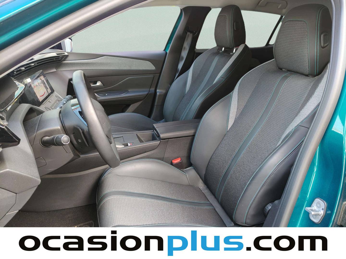 Foto asientos delanteros Peugeot 408 Peugeot 408 Allure Hybrid eDCS6 (136 CV)