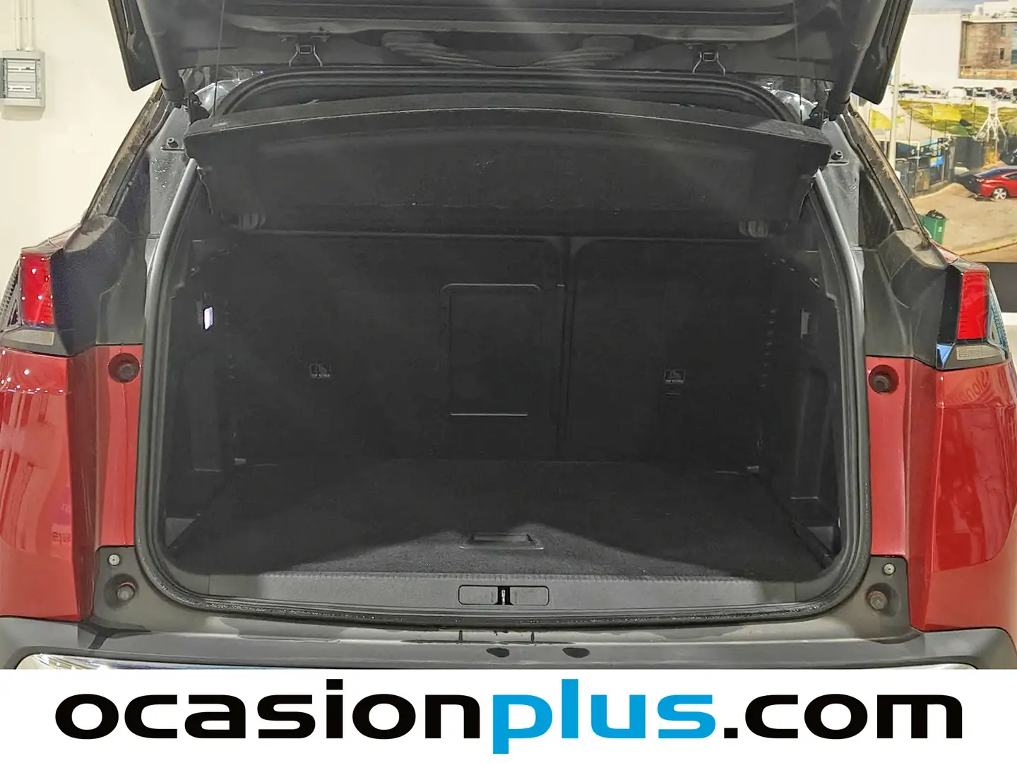 Foto Peugeot 3008 Peugeot 3008 BlueHDI 130 S&S GT Line EAT8 (130 CV)