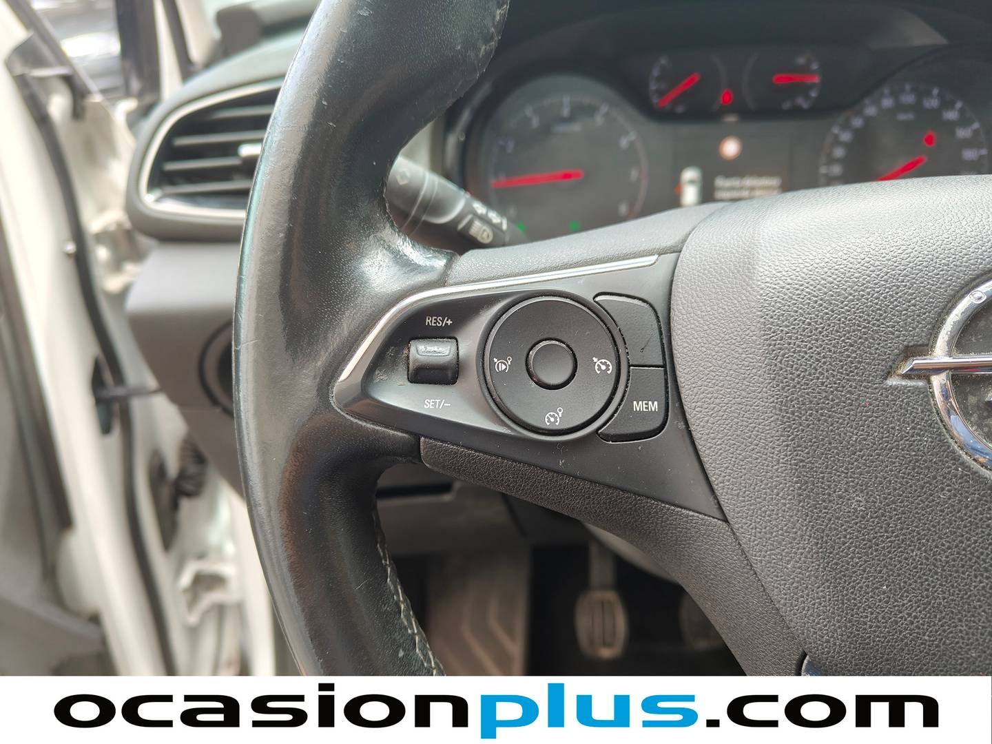 Opel Grandland X Opel Grandland X 1.2 Turbo Selective (130 CV) de ocasión