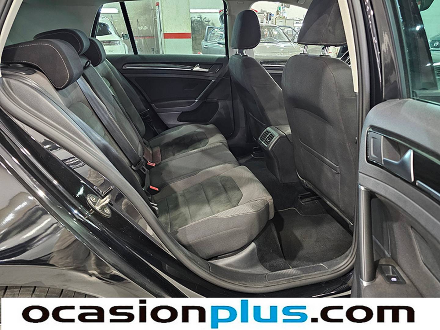 Foto Volkswagen Golf Volkswagen Golf Sport 1.6 TDI (115 CV) DSG PACK R-LINE