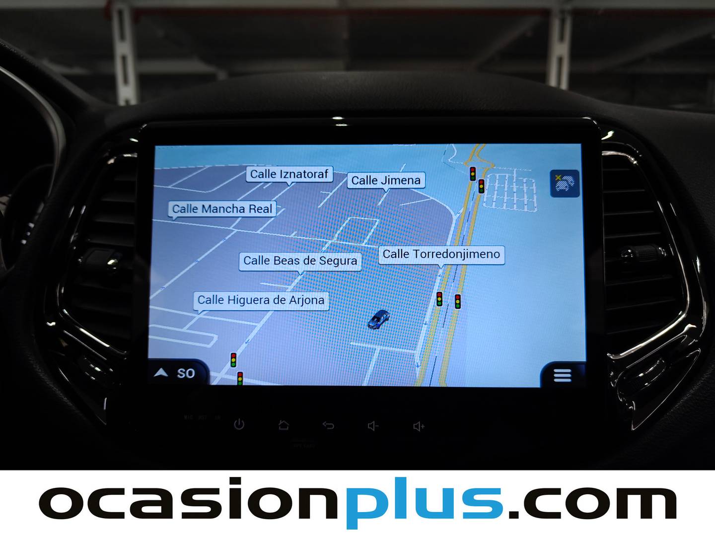 Extras y acabados del Jeep Compass Jeep Compass 1.6 Multijet Sport 4x2 (120 CV)