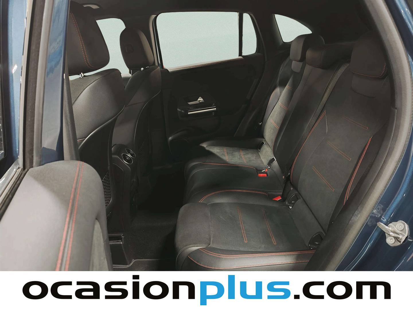 Foto asientos traseros Mercedes GLA Mercedes GLA GLA 180 (136 CV) Pack AMG