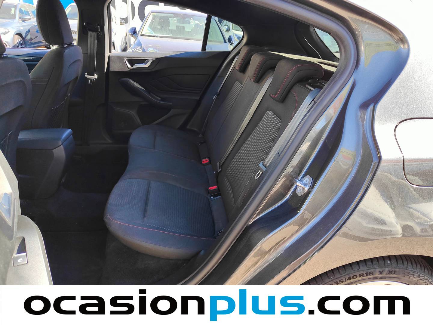Foto asientos traseros Ford Focus Ford Focus 1.0 Ecoboost MHEV ST-Line (155 CV)