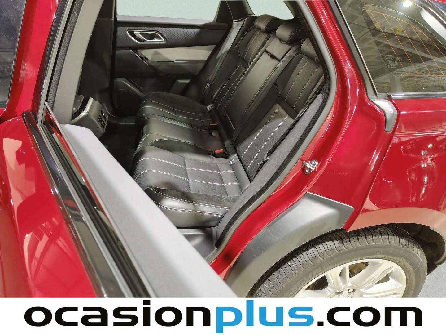 Foto Land Rover Range Rover Velar Land Rover Range Rover Velar P250 R-Dynamic 4WD Auto (250 CV)