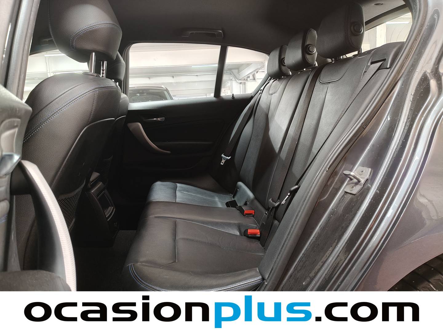 Foto asientos traseros BMW Serie 1 BMW Serie 1 118d (150 CV) Pack M