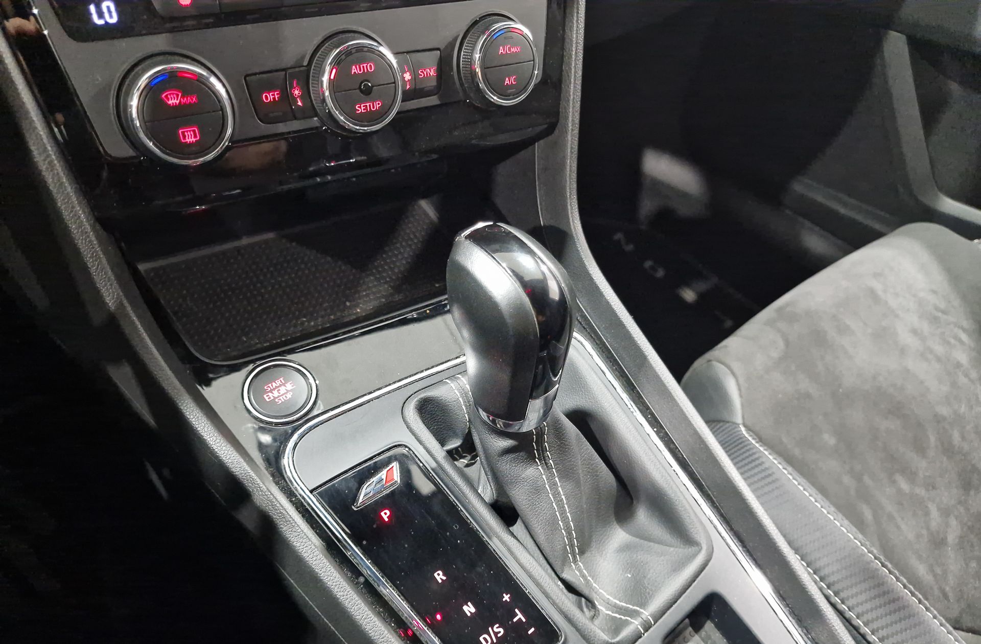 SEAT León 2.0 TSI Cupra DSG - foto 5