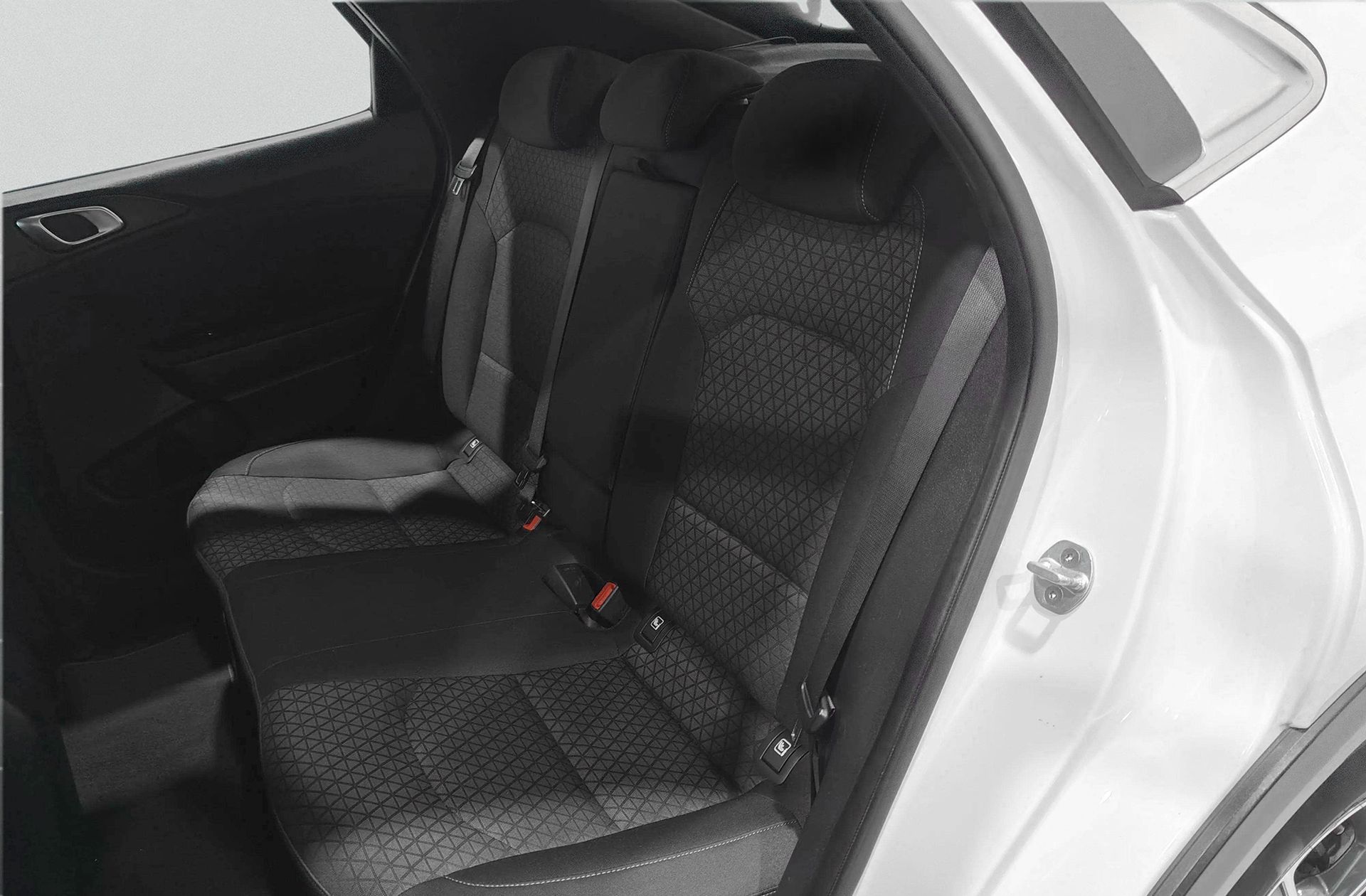 Kia XCeed 1.4 T-GDi Drive - foto 11