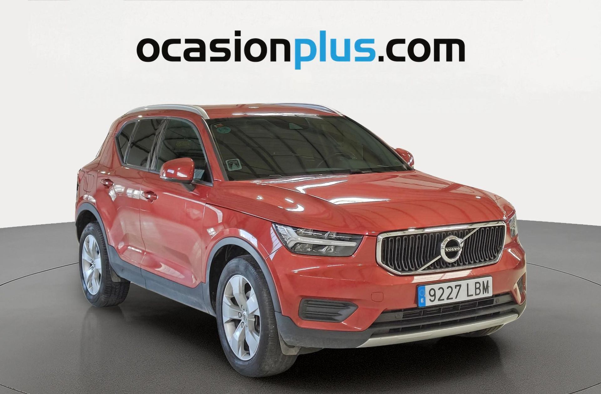 Volvo XC40 D3 Momentum - foto 2