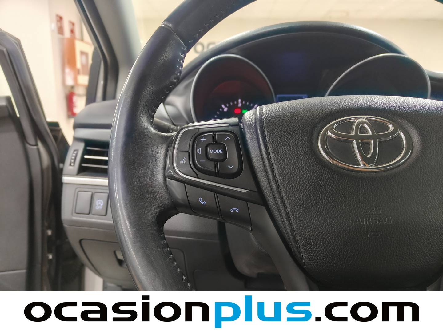 Foto Toyota Avensis Toyota Avensis 150D Advance (143 CV)