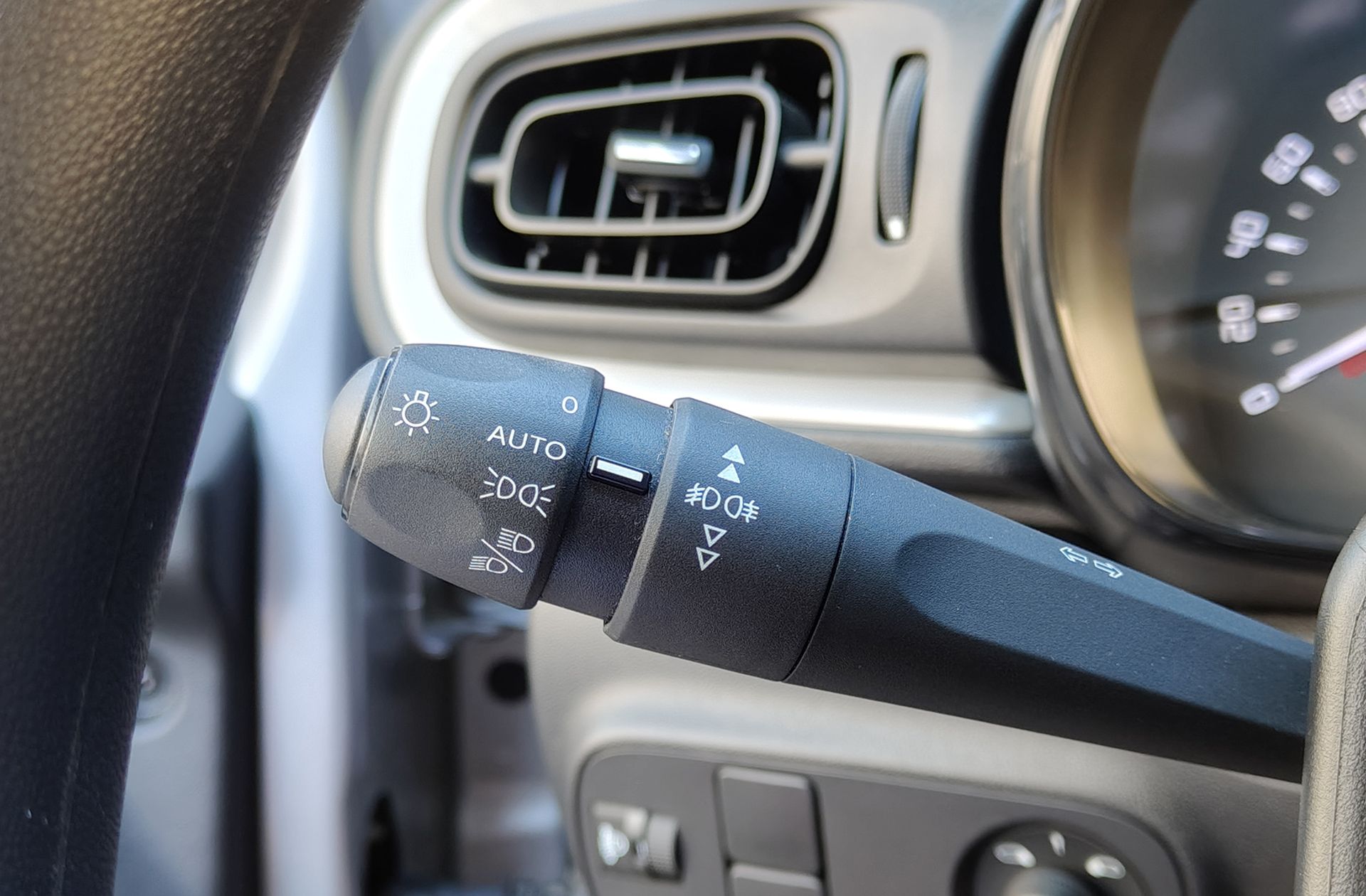 Citroën C3 Origin PureTech 83 Plus - foto 25