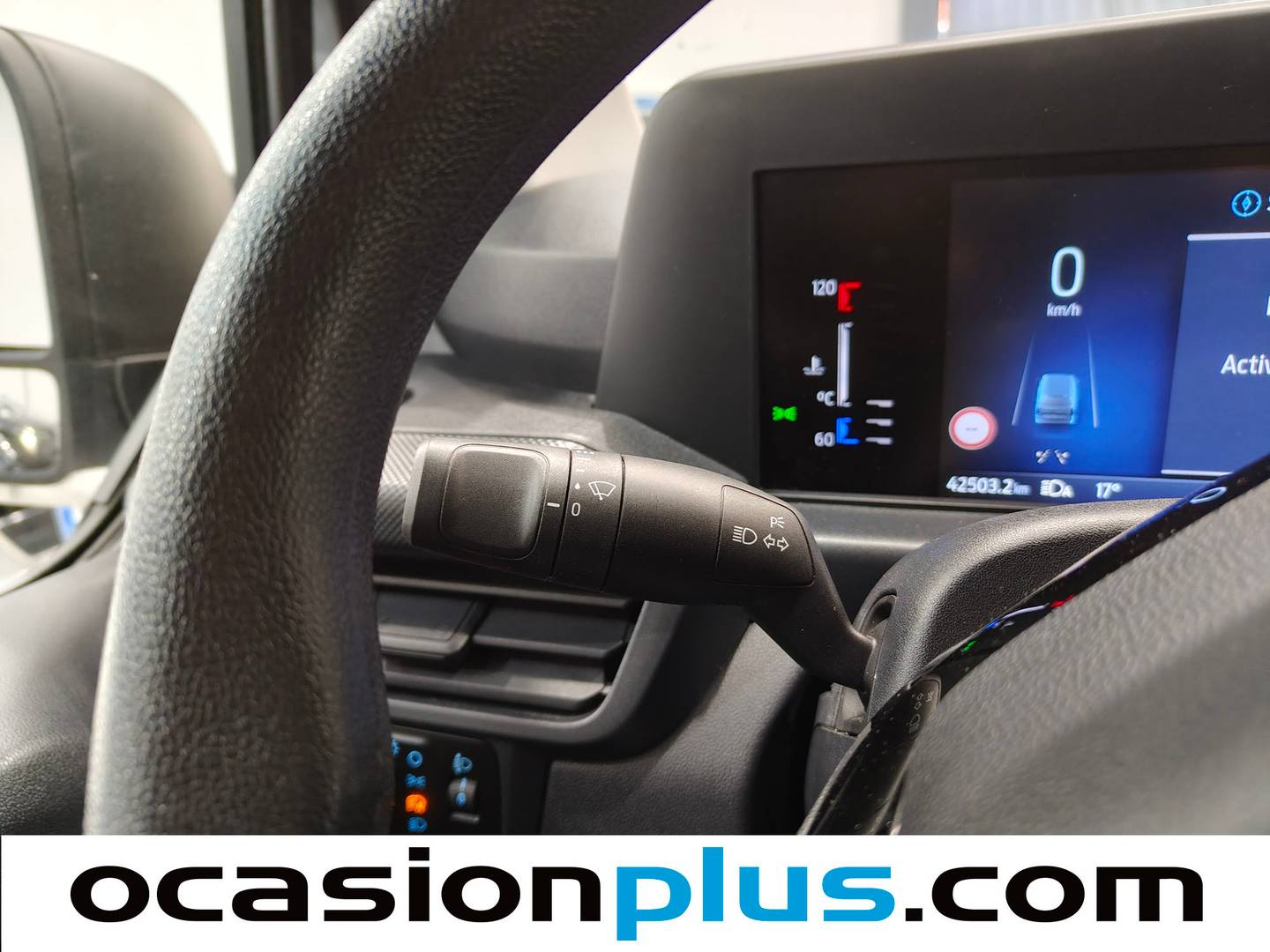 Ford Transit Custom Ford Transit Custom Kombi 2.0 EcoBlue 320 L1 Trend (136 CV) 9 Plazas de ocasión