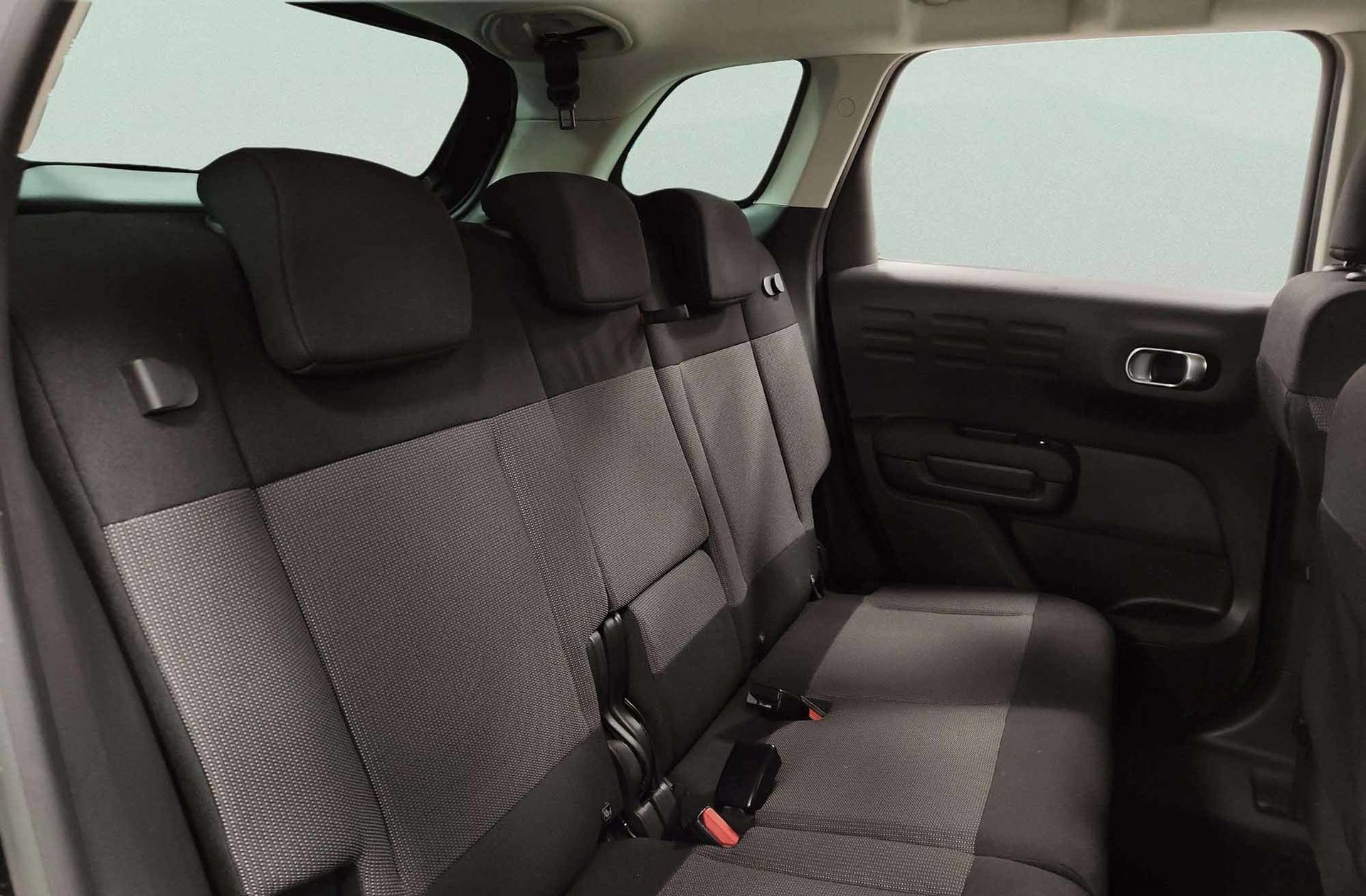 Citroën C3 Aircross PureTech 130 Shine Pack EAT6 - foto 19