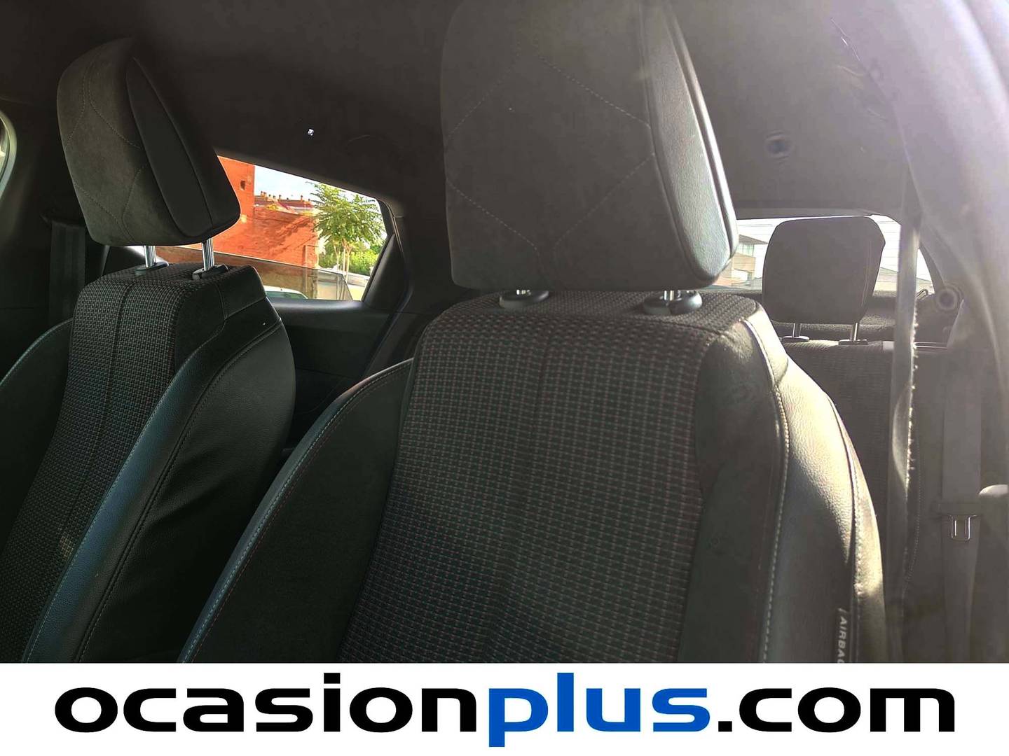 Foto DS DS 3 Crossback DS DS3 PureTech 130 Performance Line (130 CV)