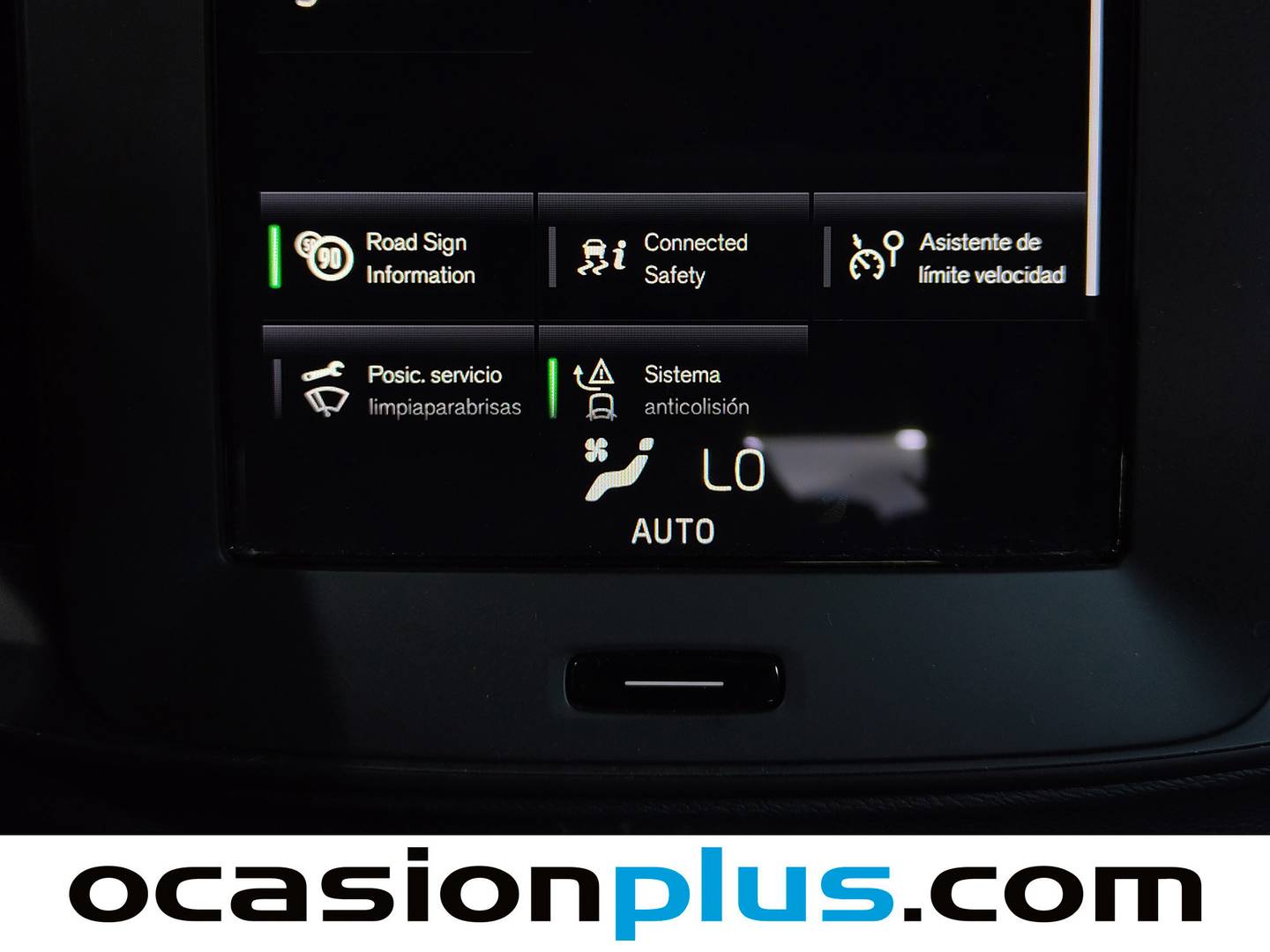 Acabados Volvo XC40 Volvo XC40 T2 Essential (129 CV)