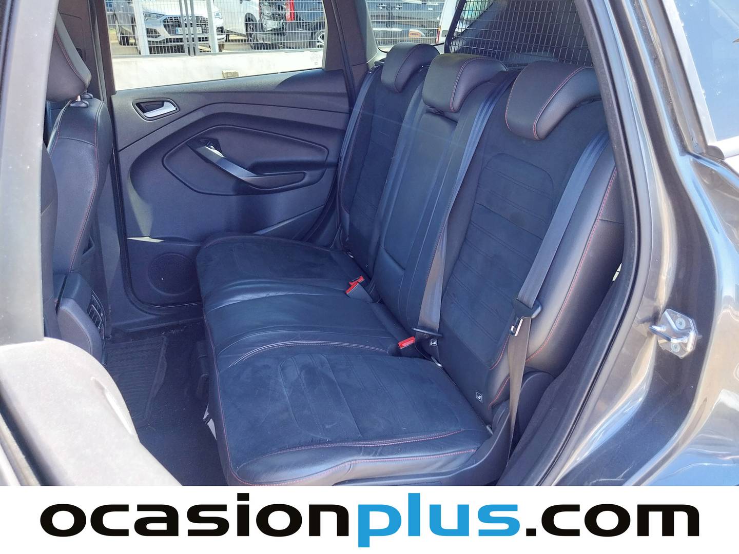 Foto Ford Kuga Ford Kuga 1.5 EcoBoost ST-Line Limited Edition 4x2  (150 CV)