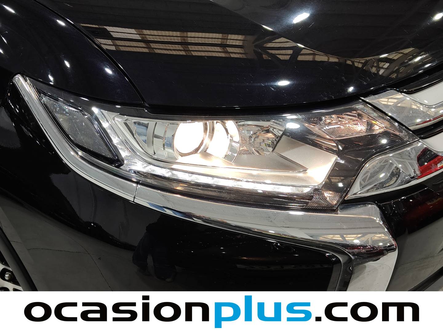Foto Mitsubishi Outlander Mitsubishi Outlander 200 MPI Motion 2WD CVT (150 CV)