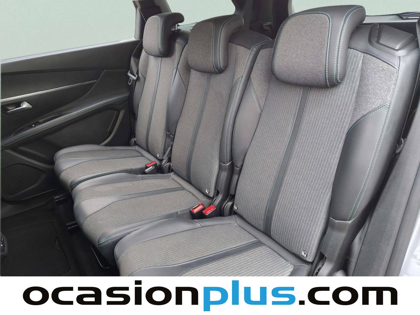 Foto Peugeot 5008 Peugeot 5008 PureTech 130 S&S Allure EAT8  (130 CV) 7 plazas