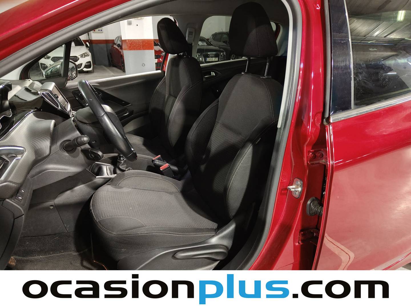 Foto Peugeot 208 Peugeot 208 BlueHDi 100 Tech Edition (99 CV)