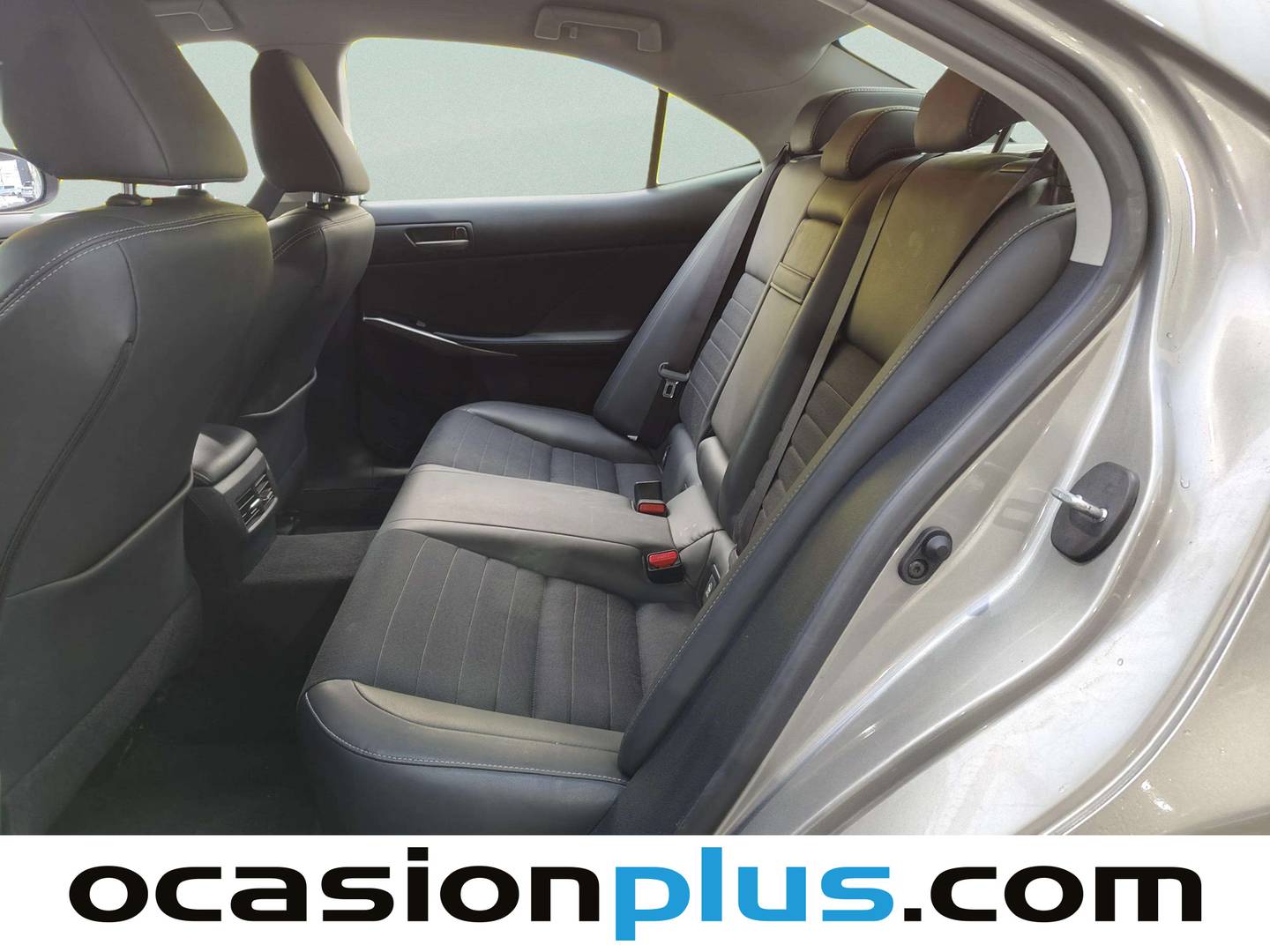 Foto Lexus IS Lexus IS 300h Executive (223 CV)