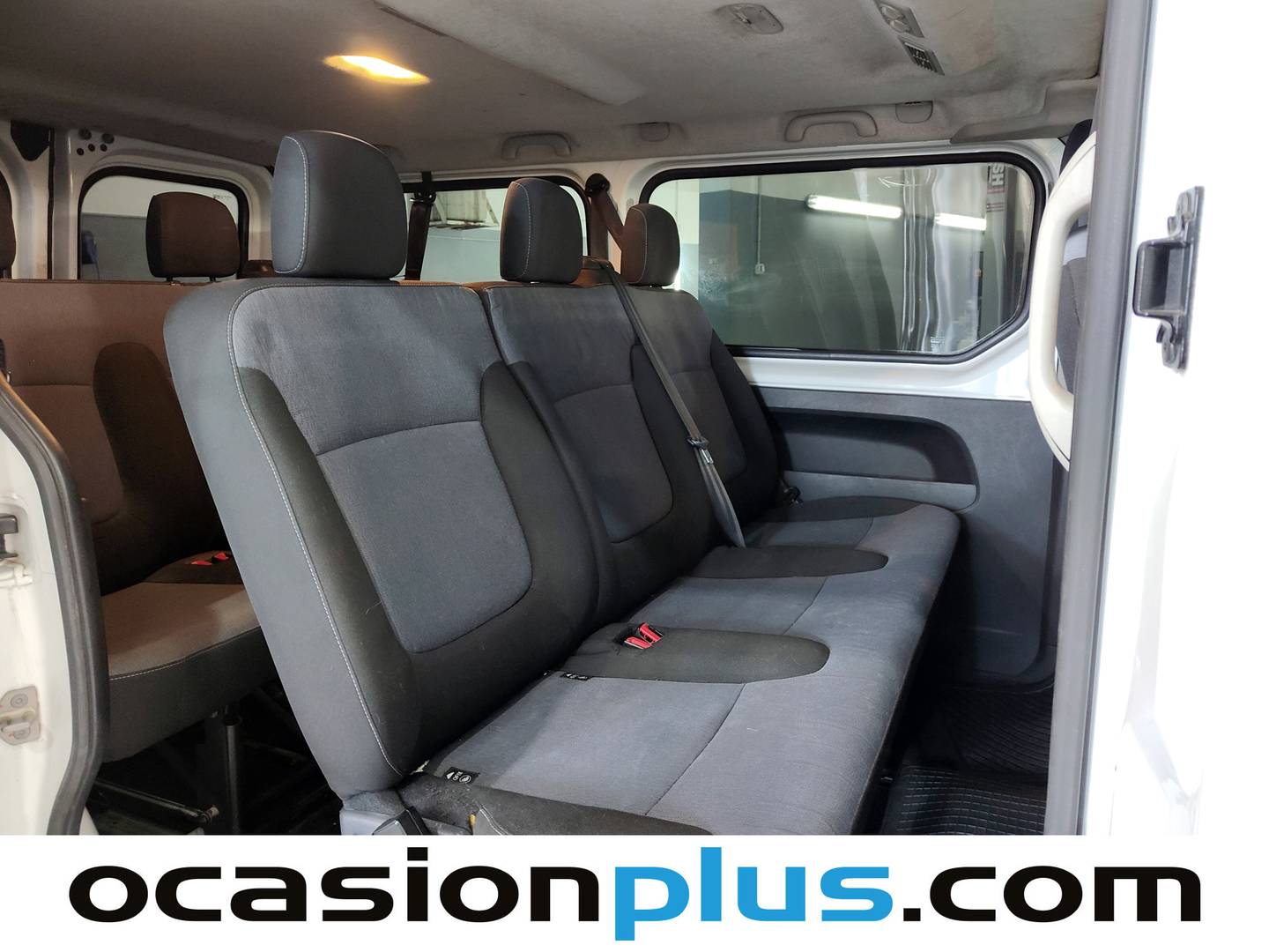 Fotos maletero Opel Vivaro Opel Vivaro Combi 1.6 CDTI Biturbo 27 L1 S/S 9 Plazas (125 CV)