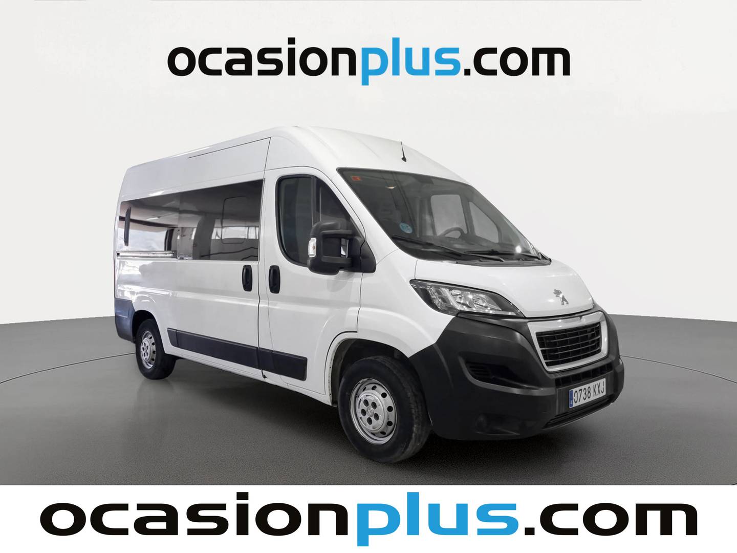 Foto delantera Peugeot Boxer Peugeot Boxer Mini bus BlueHDi 140 333 L2H2 (140 CV) 9 Plazas derecha