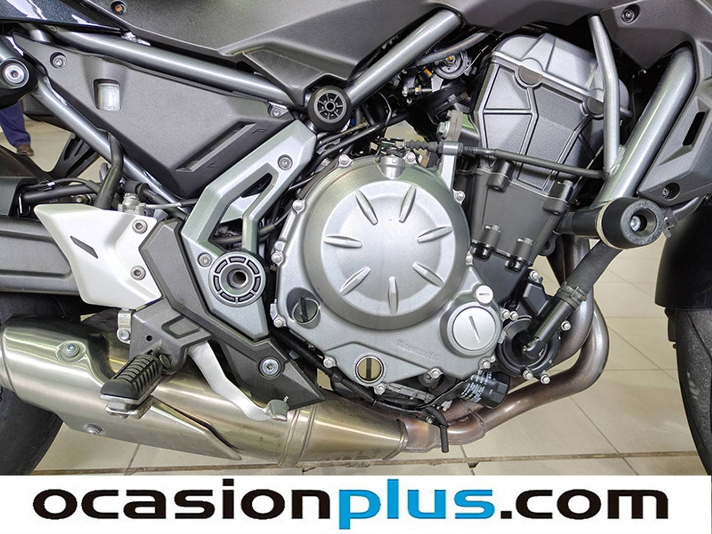 Foto Kawasaki Z 650 Kawasaki Z 650 Z 650 (48 CV)