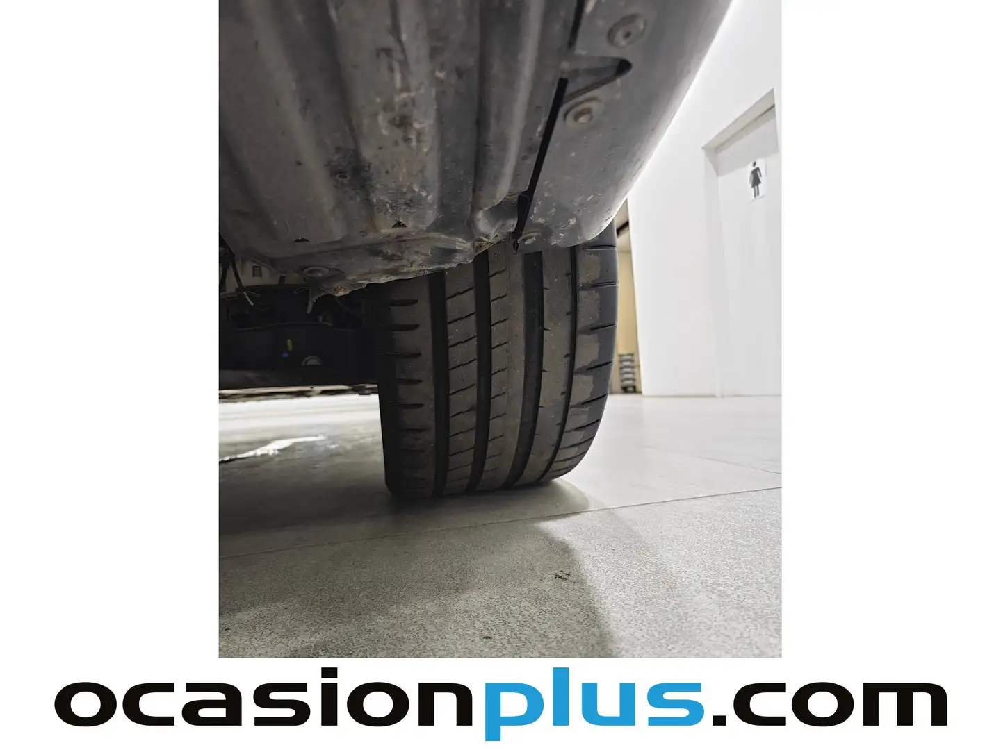 Foto BMW X6 BMW X6 xDrive40i (333 CV) Pack M