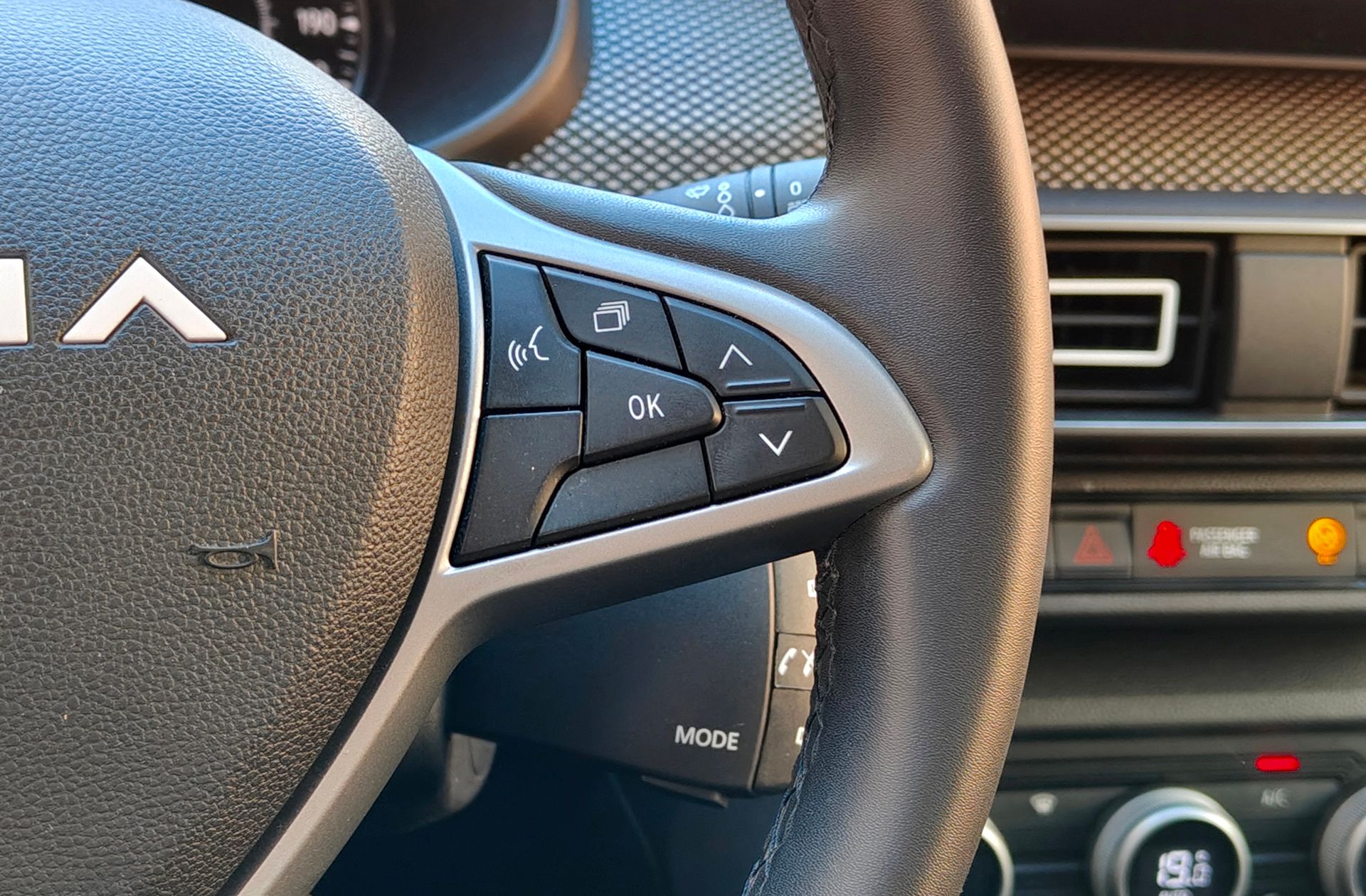 Dacia Jogger Serie Limitada Extreme Go ECO-G 5 plazas - foto 25