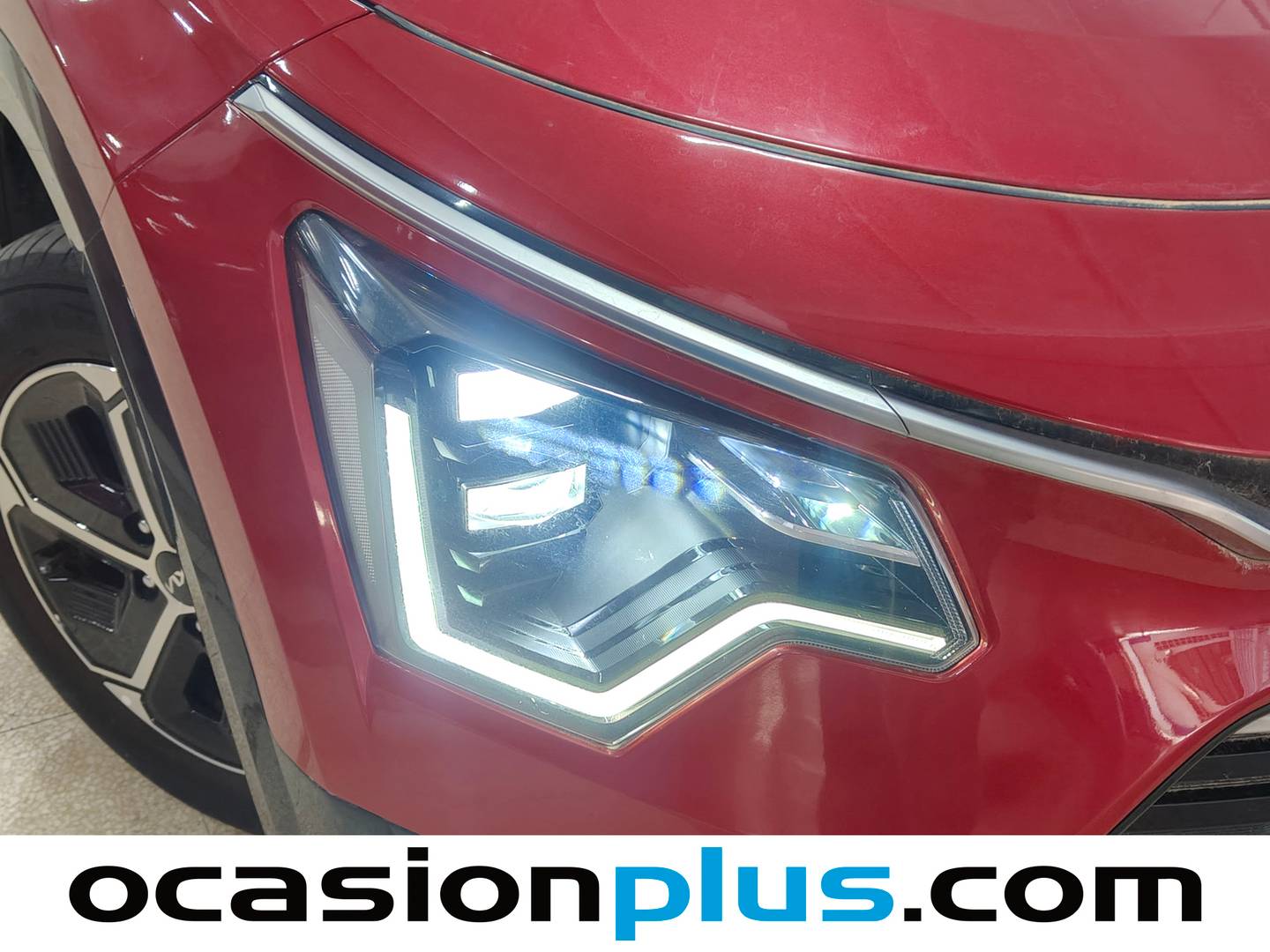Acabados KIA Niro KIA Niro 1.6 GDi HEV Híbrido Drive (141 CV)