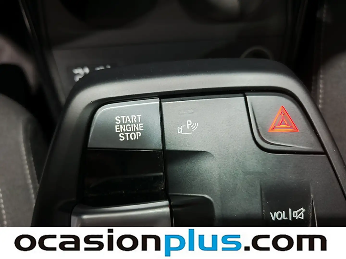 Foto BMW Serie 2 Active Tourer BMW Serie 2 218i Active Tourer (136 CV)