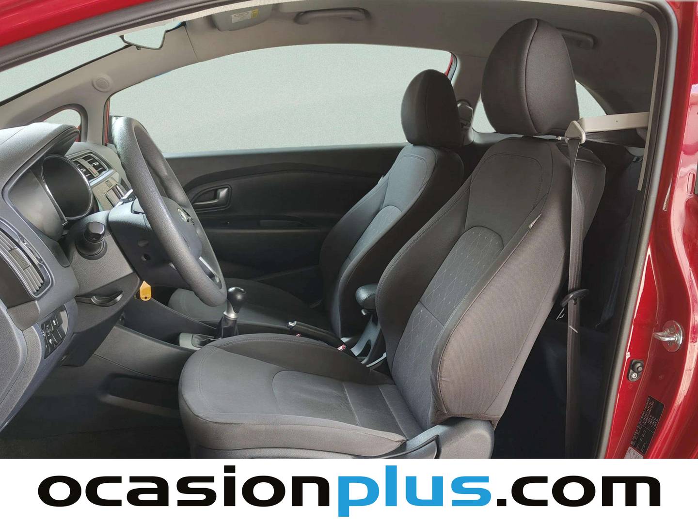 Foto asientos delanteros KIA Rio KIA Rio 1.2 CVVT Drive (84 CV)