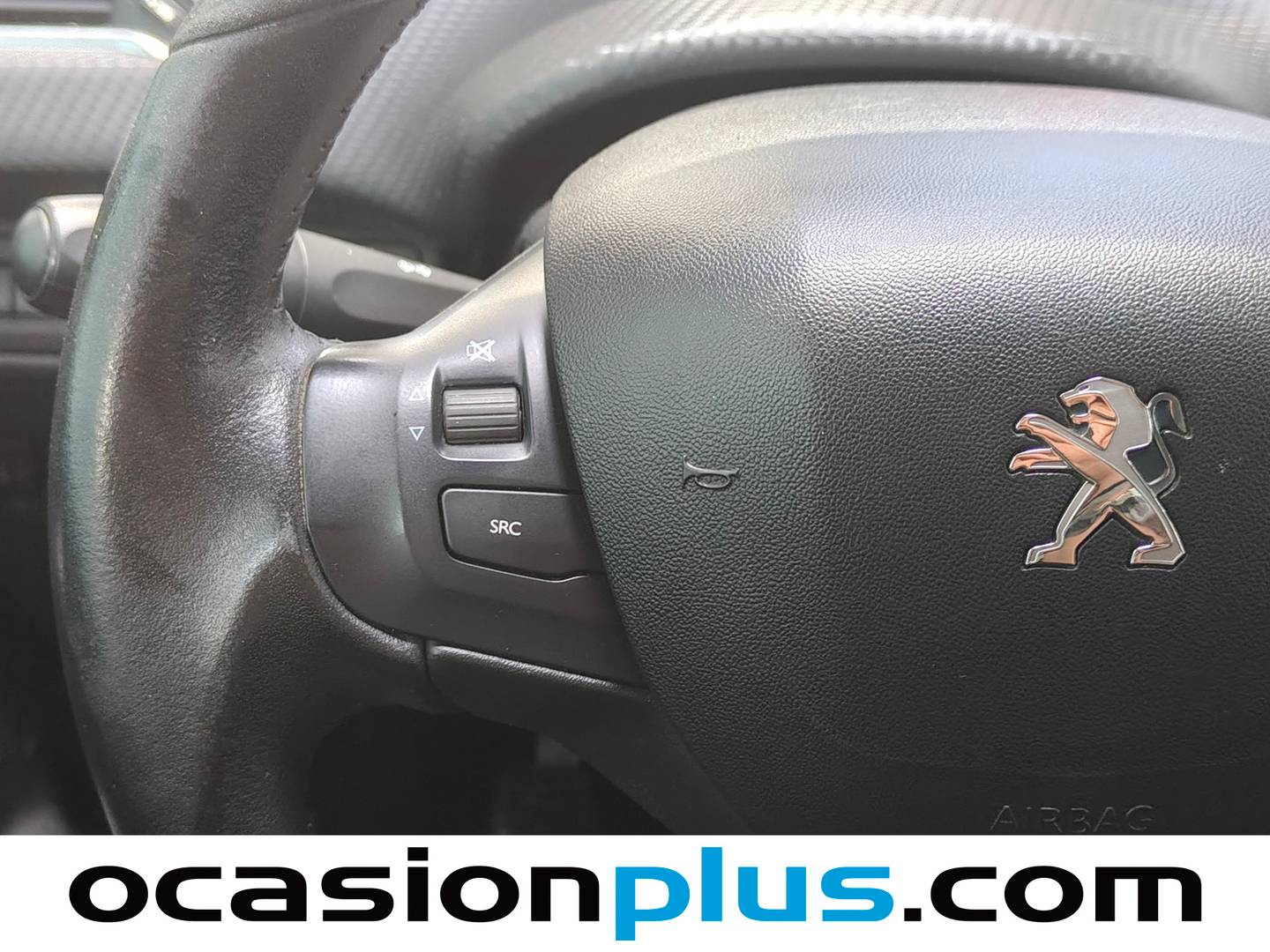 Foto Peugeot 2008 Peugeot 2008 PureTech 110 S&S Signature (110 CV)