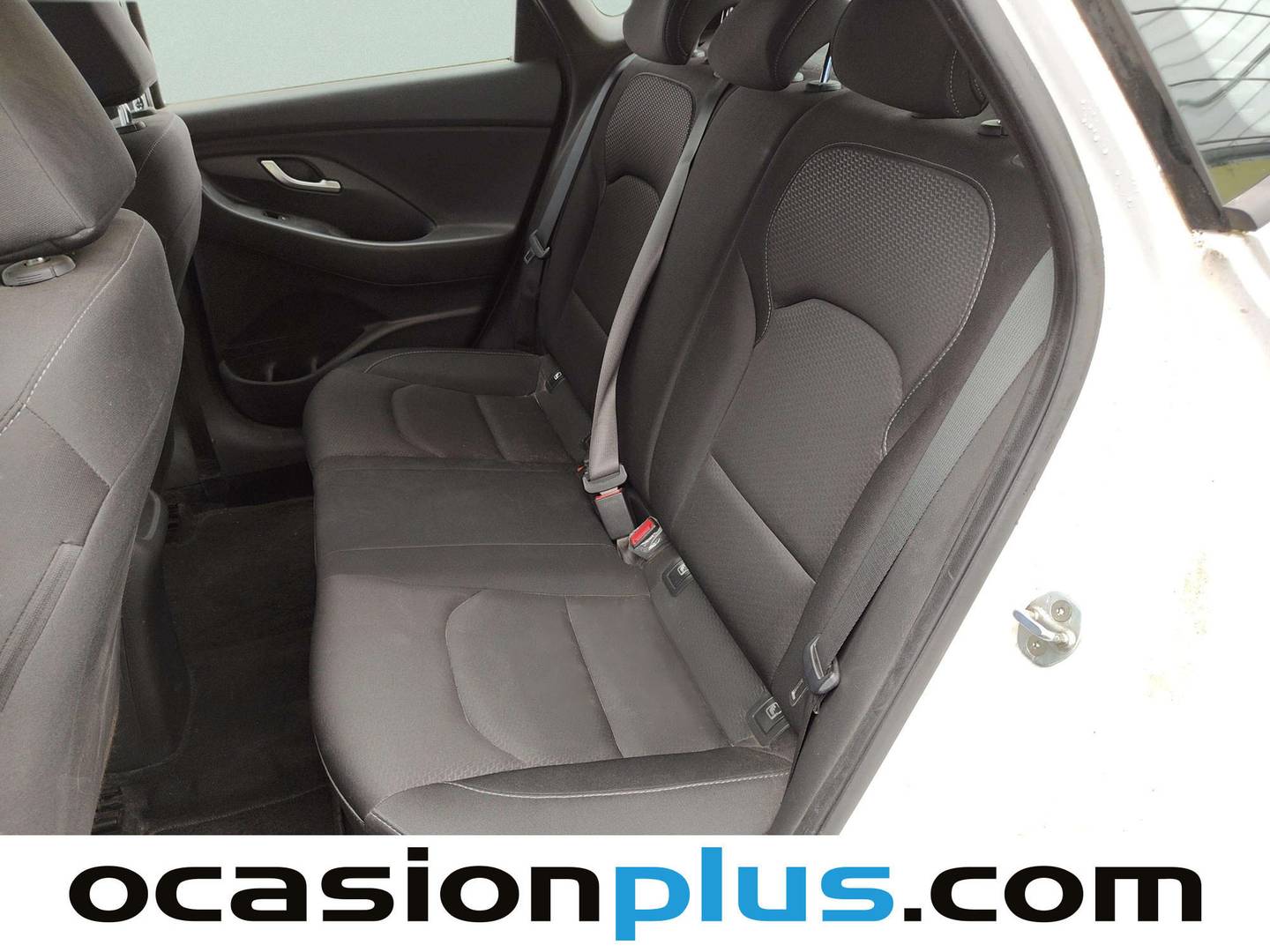 Foto asientos traseros Hyundai i30 Hyundai i30 1.0 TGDI Link Fastback (120 CV)