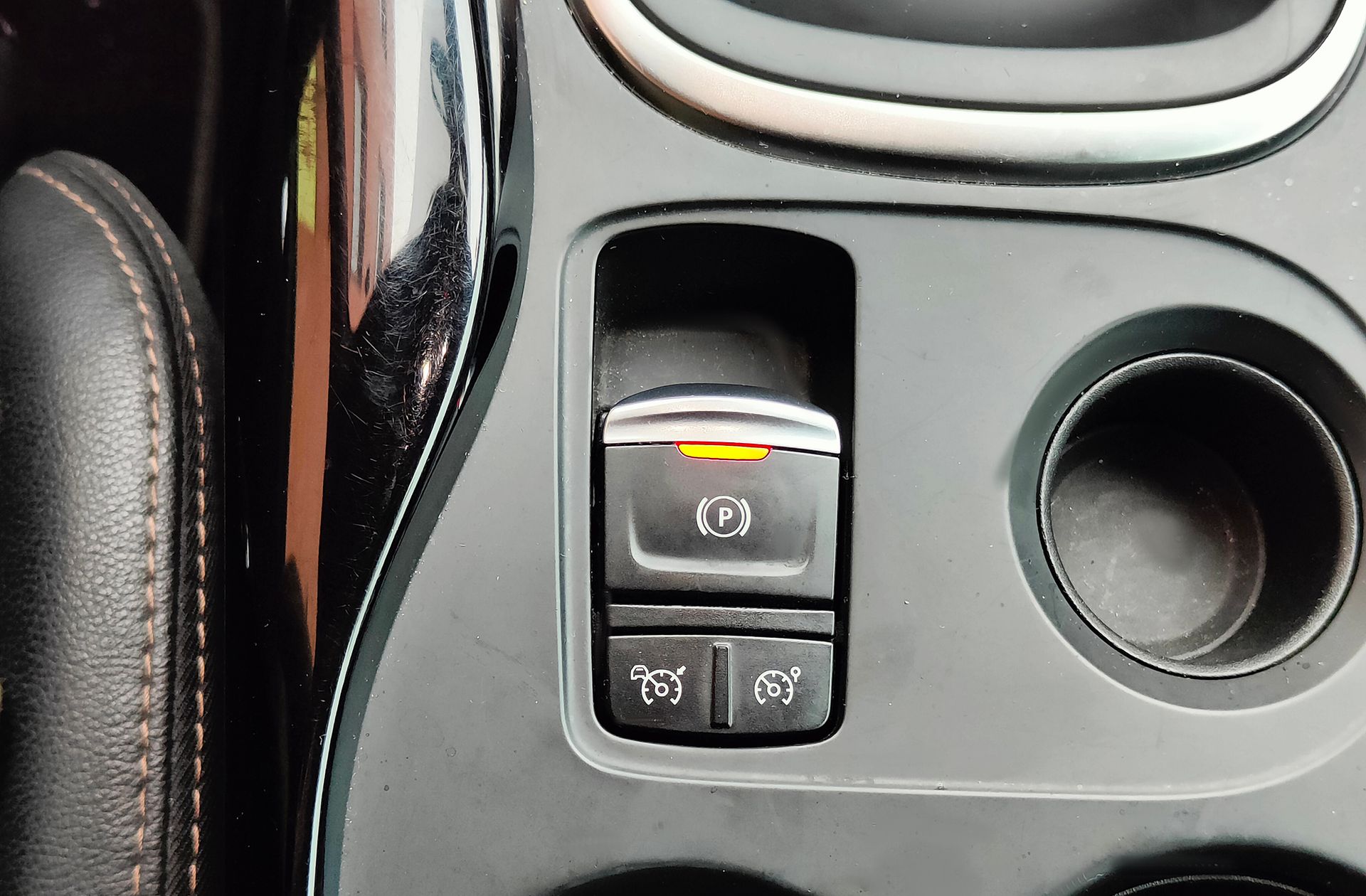 Renault Kadjar Black Edition TCe EDC GPF - foto 32