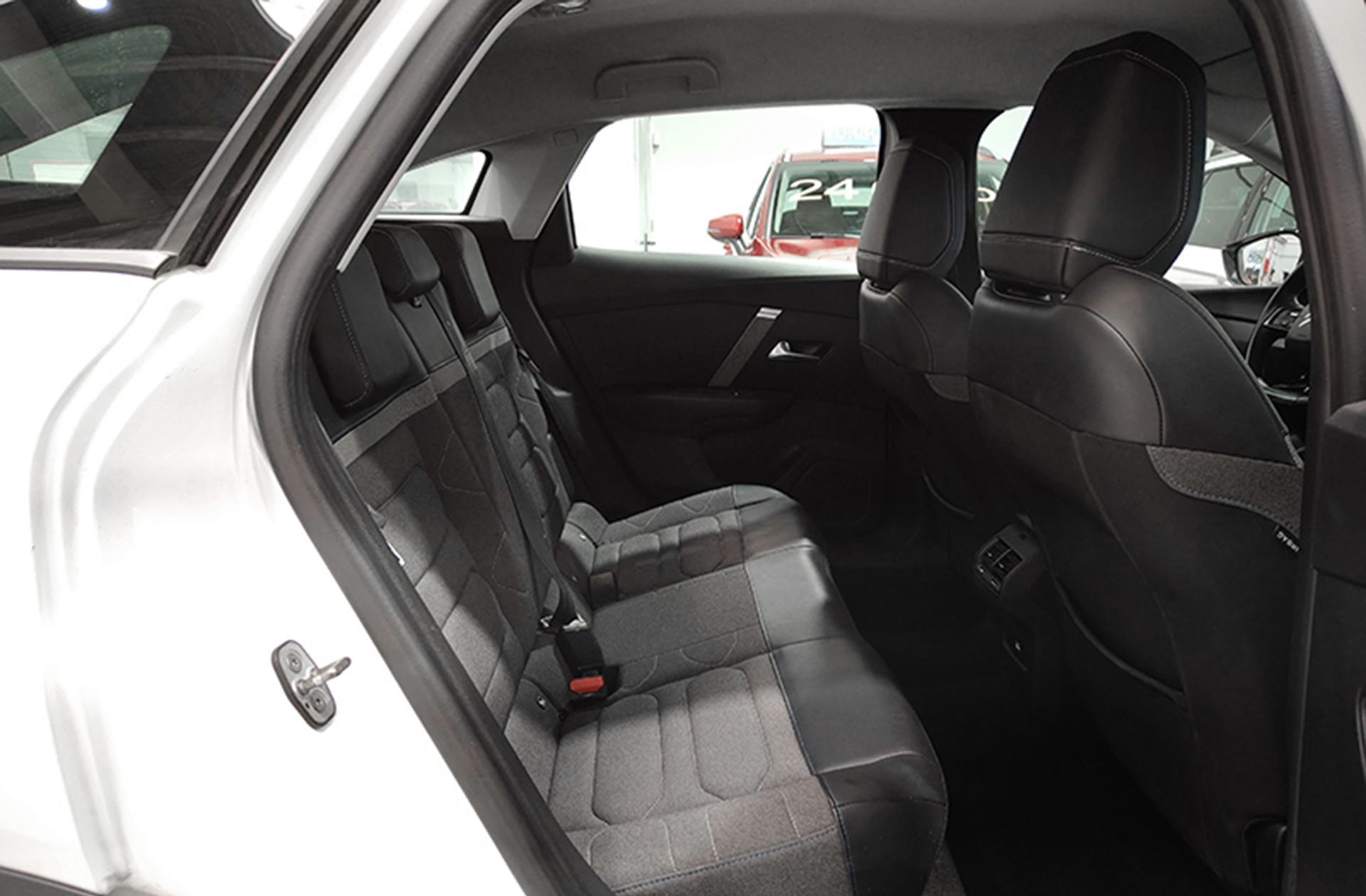 Citroën C4 PureTech 130 Feel Pack - foto 16