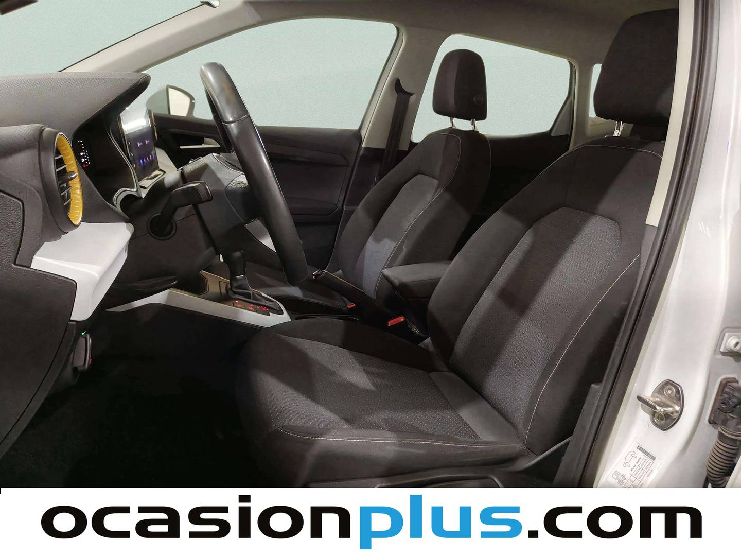 Foto asientos delanteros Seat Arona Seat Arona 1.0 TSI Style XL DSG (115 CV)