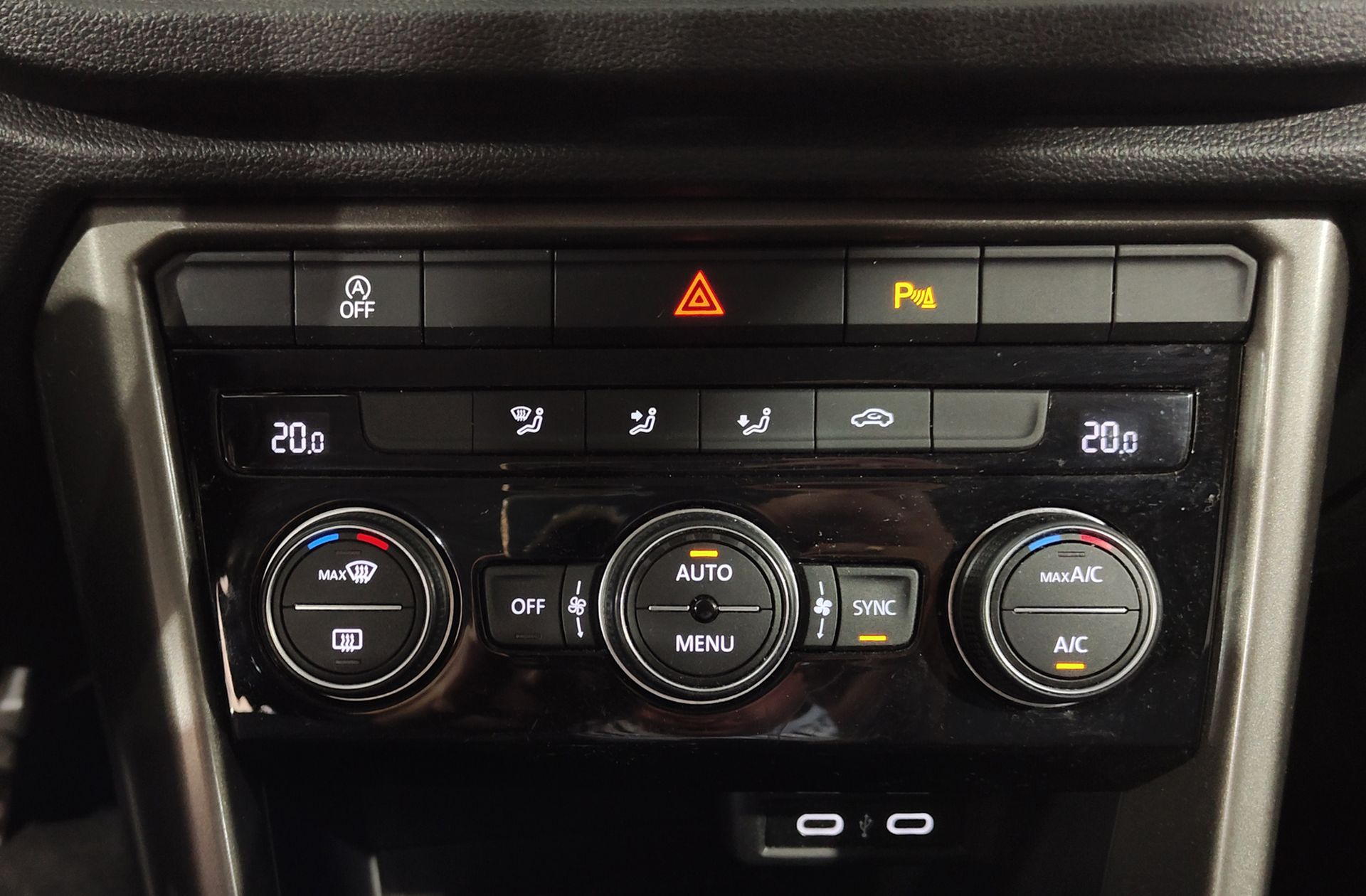 Volkswagen T-Roc Advance 1.0 TSI - foto 30