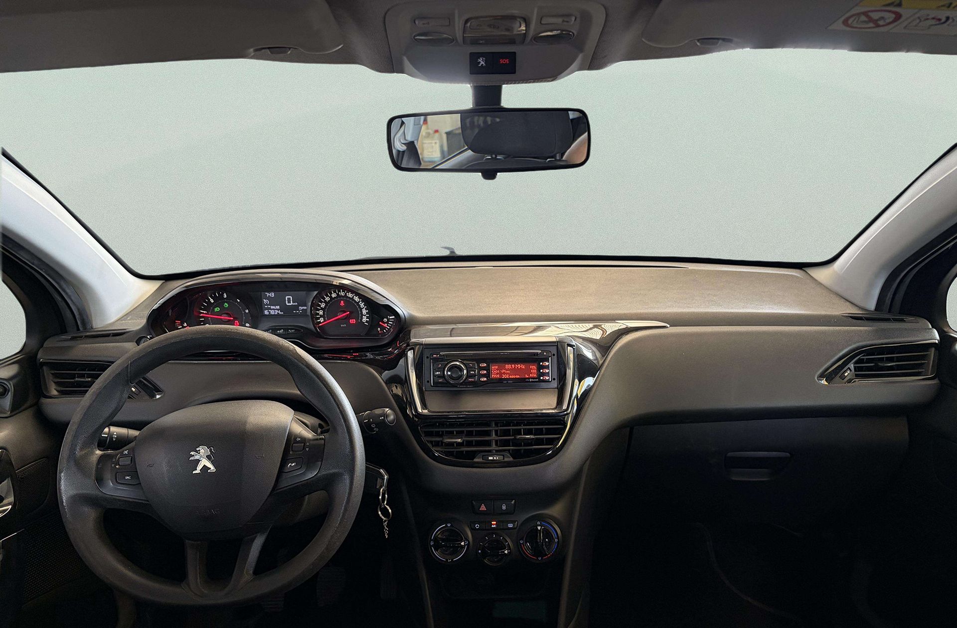 Peugeot 208 1.4 HDi Business Line - foto 6