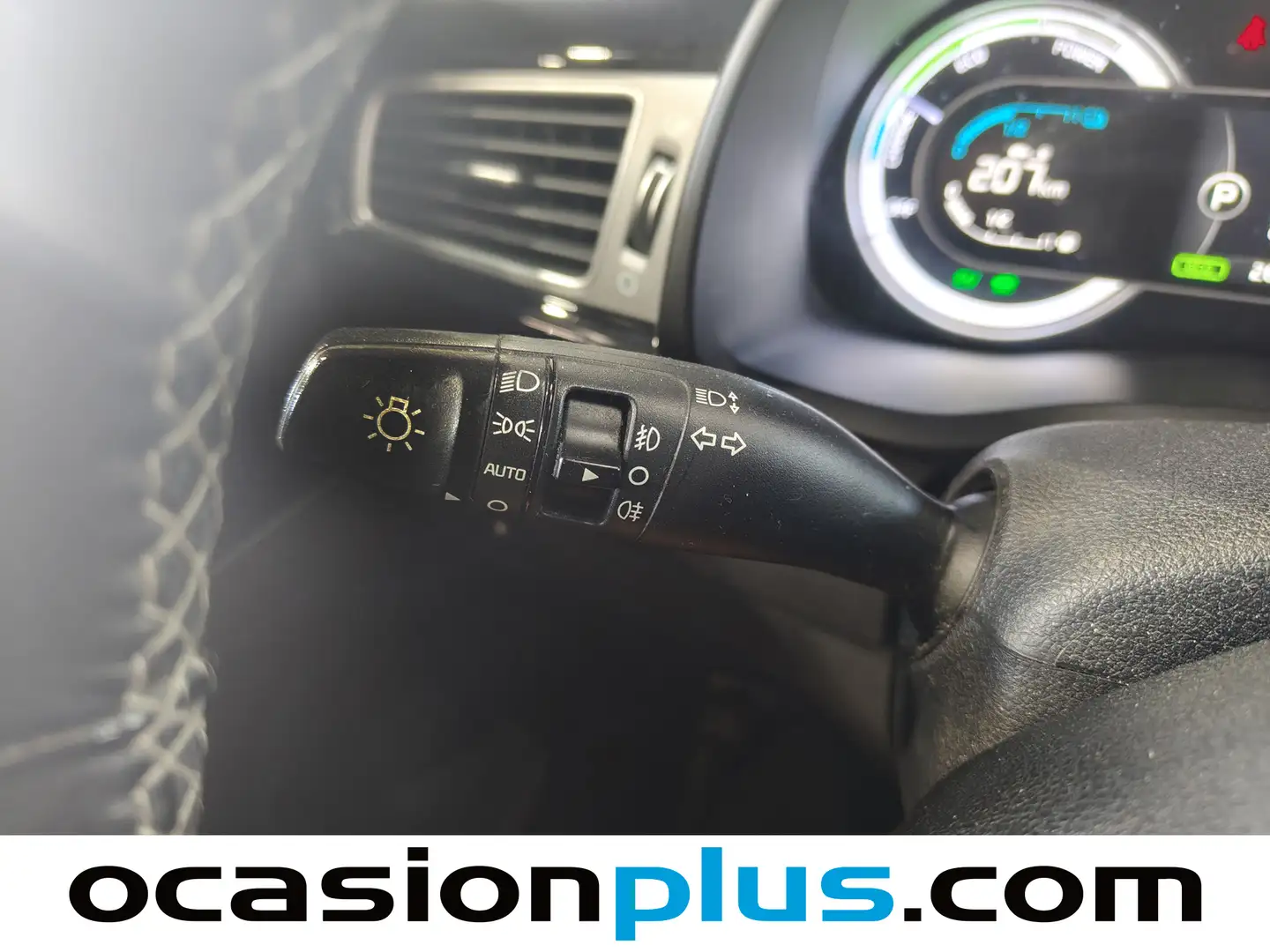 Foto KIA Niro Kia Niro 1.6 GDi HEV Híbrido Emotion  (141 CV)