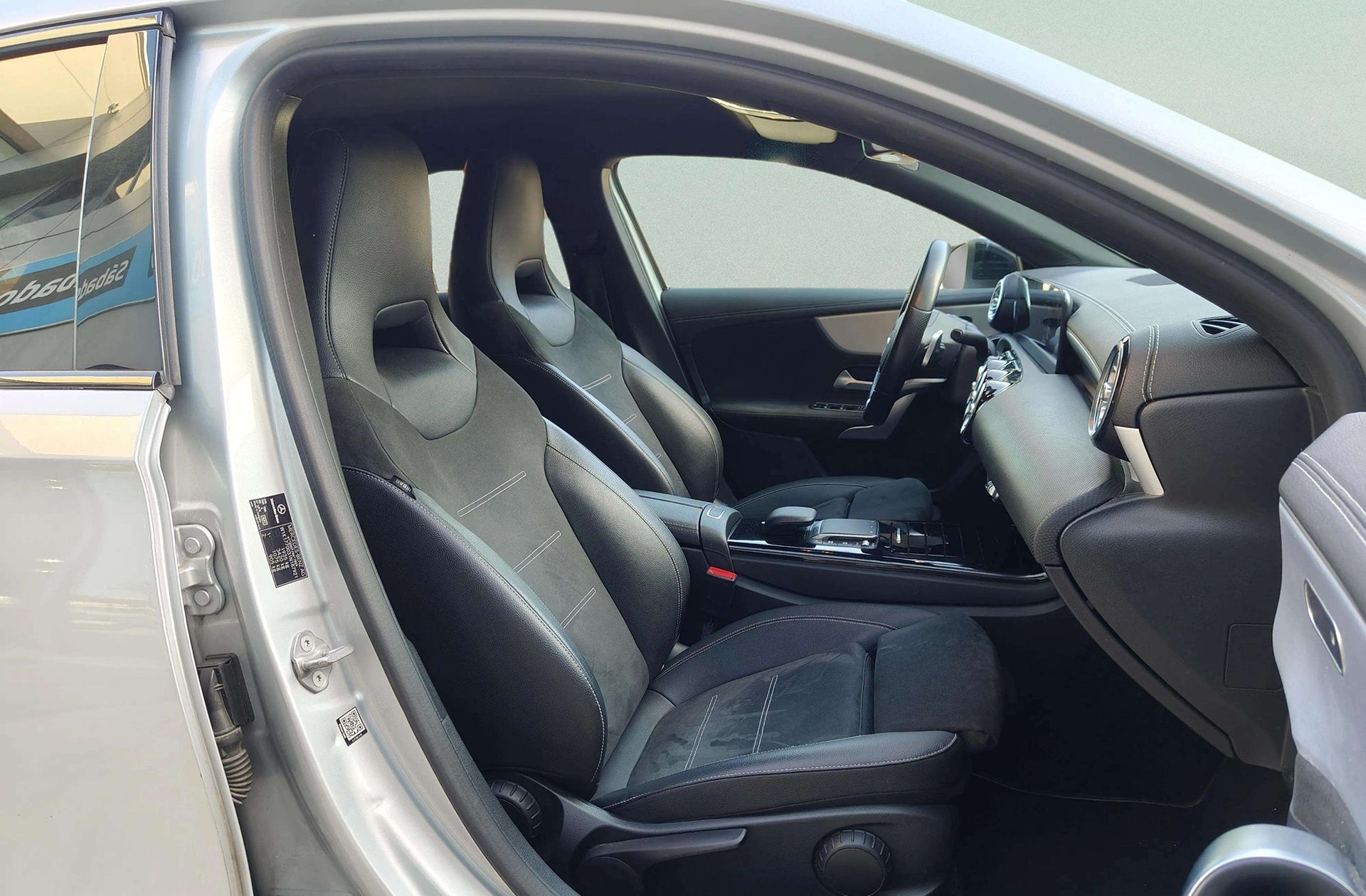 Mercedes-Benz Clase A 180 d Pack AMG - foto 21