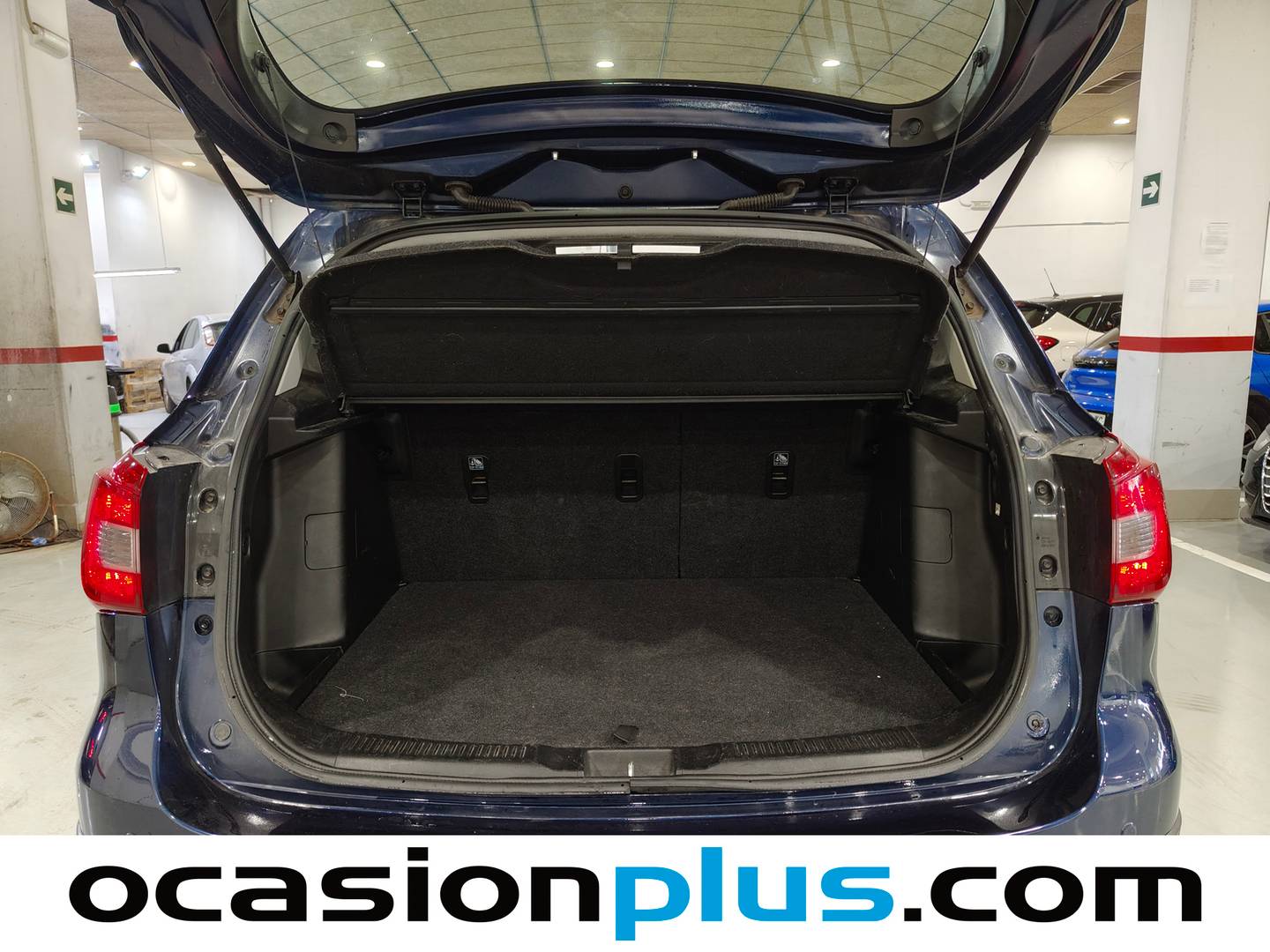 Foto Suzuki SX4 S-Cross Suzuki SX4 S-Cross 1.6 DDiS GLX 4WD DCT (120 CV) siete plazas